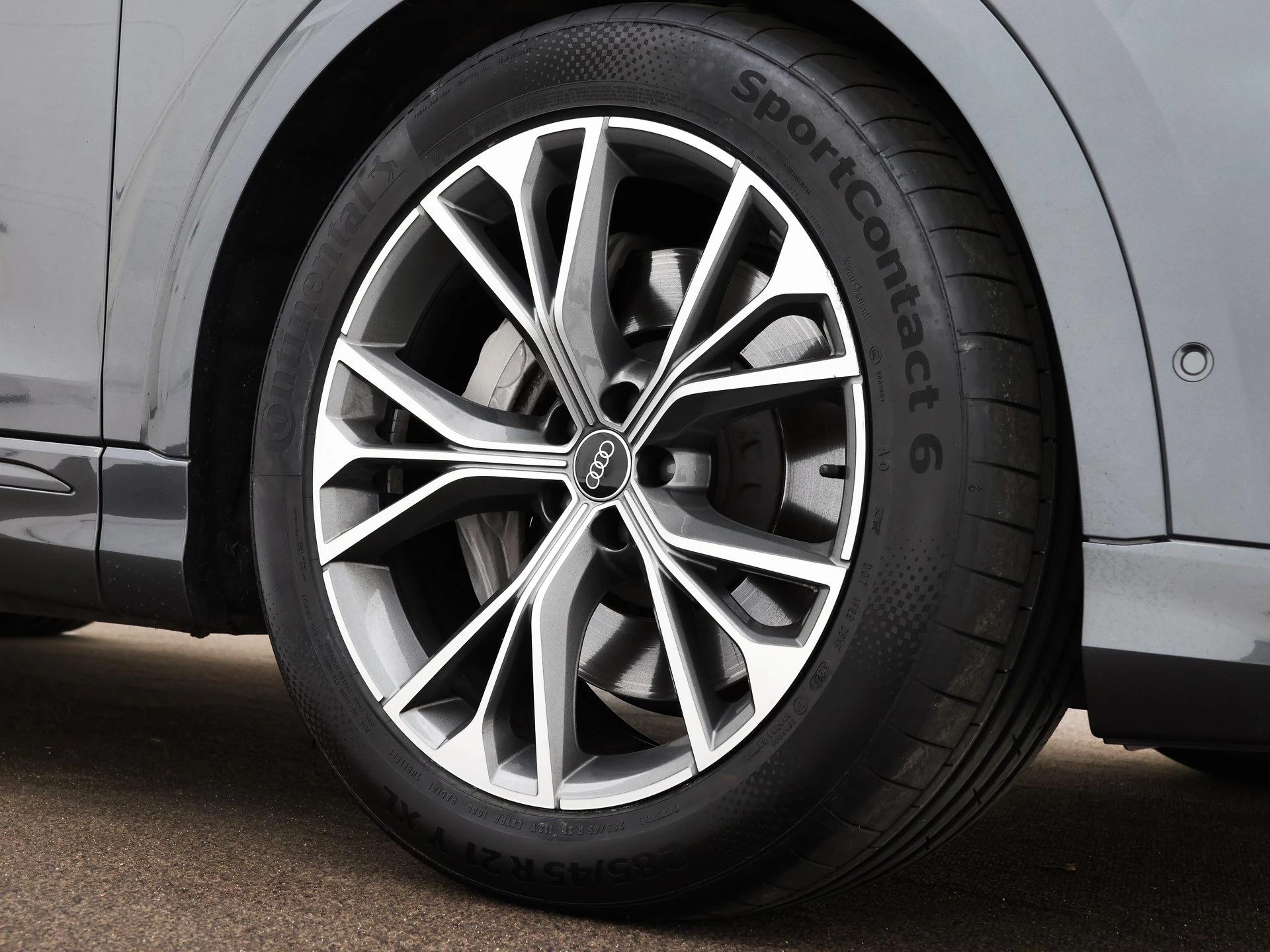 Hoofdafbeelding Audi Q8