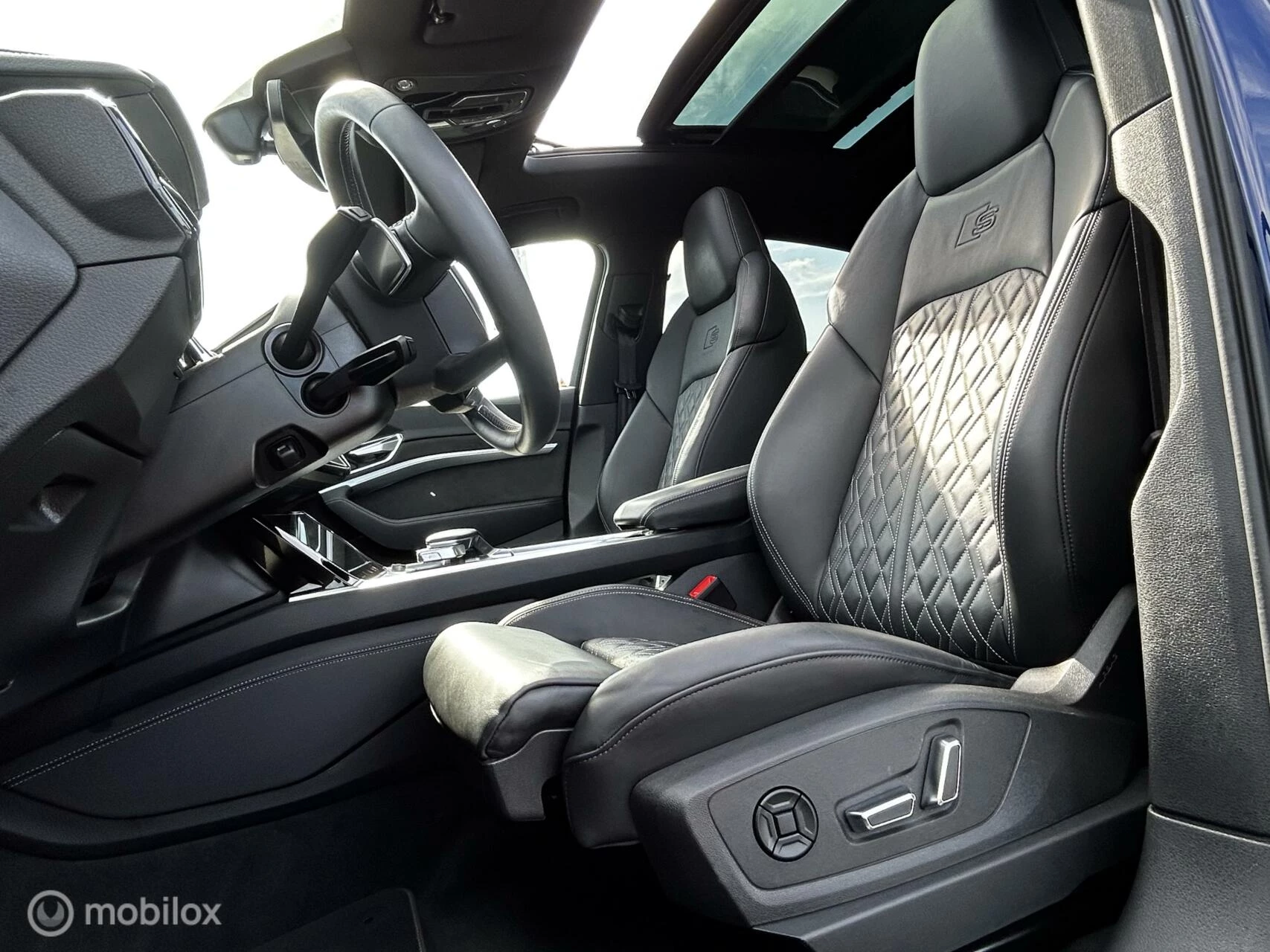 Hoofdafbeelding Audi e-tron