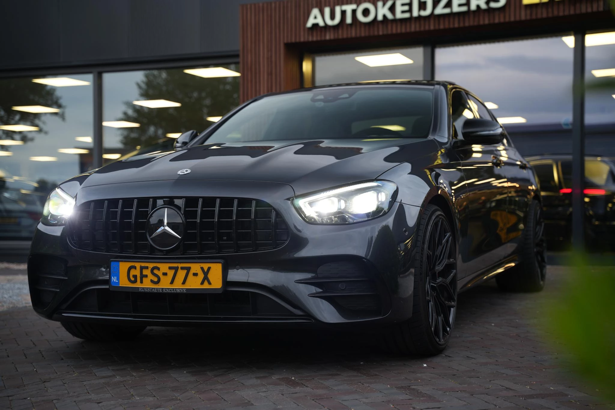 Hoofdafbeelding Mercedes-Benz E-Klasse