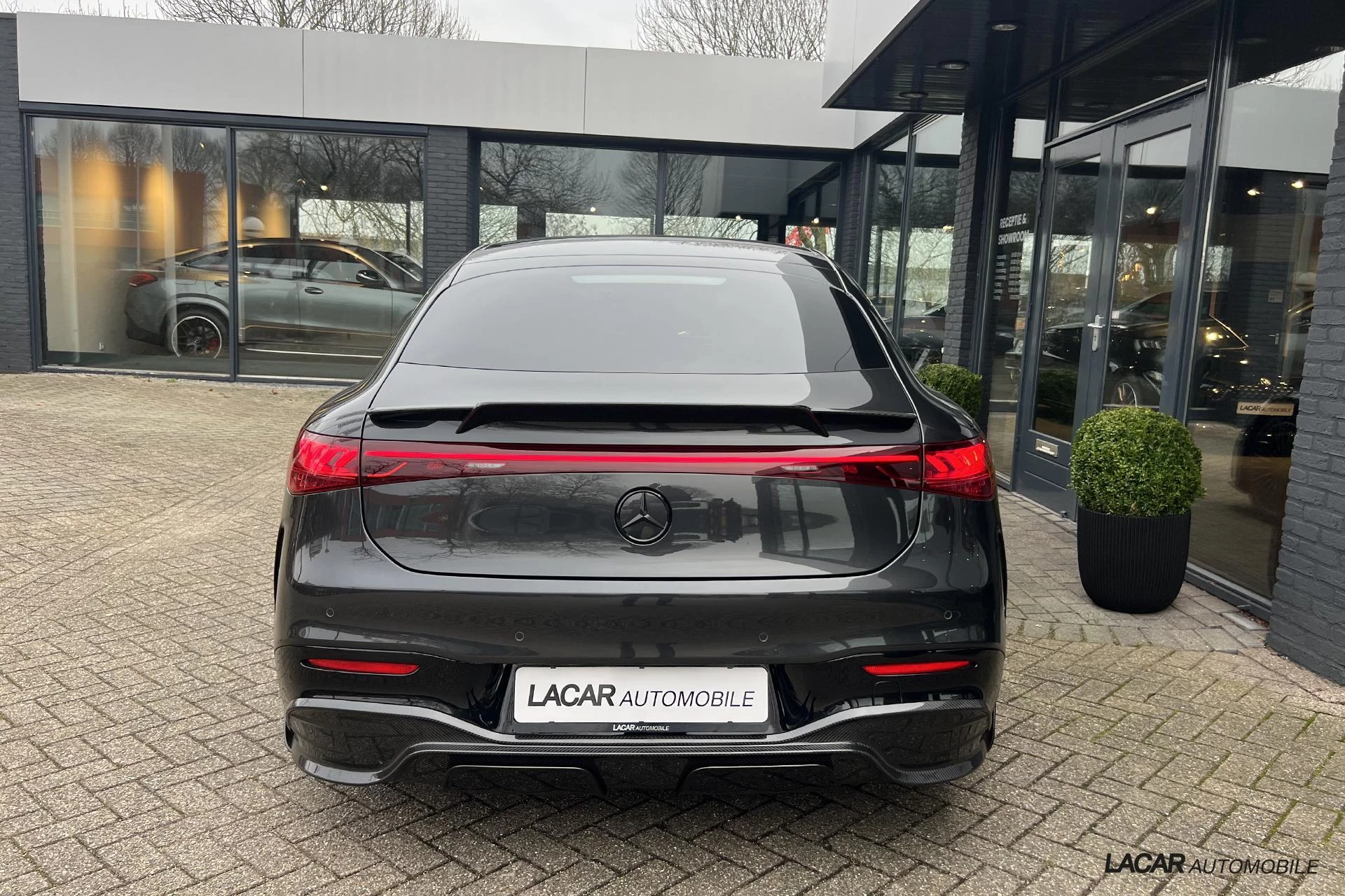 Hoofdafbeelding Mercedes-Benz EQS