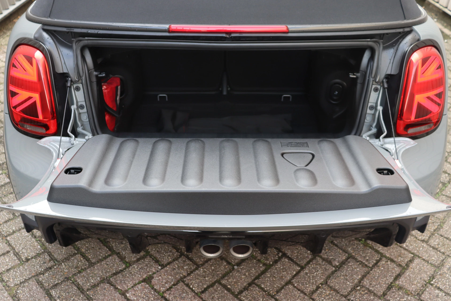 Hoofdafbeelding MINI Cooper Cabrio