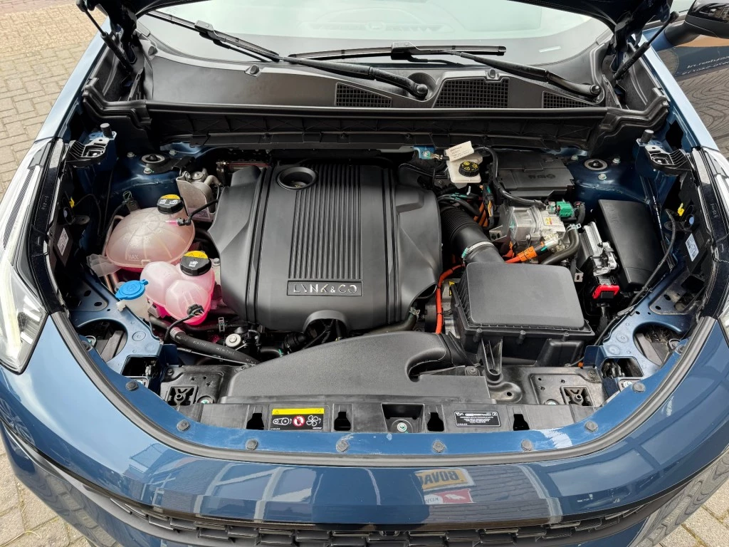 Hoofdafbeelding Lynk & Co 01