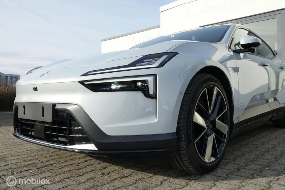 Hoofdafbeelding Polestar 4