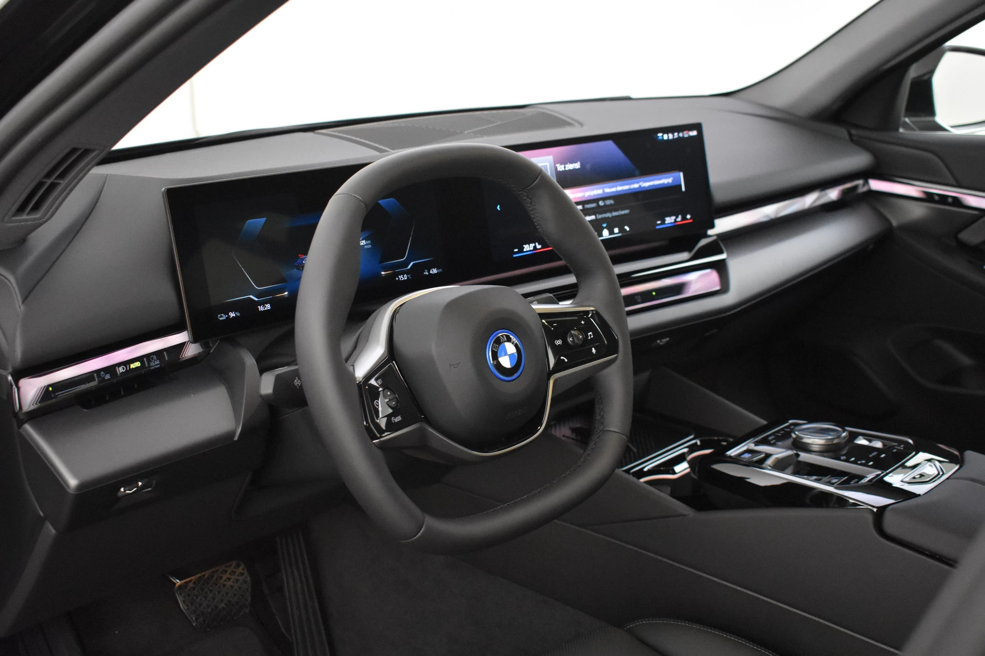 Hoofdafbeelding BMW i5