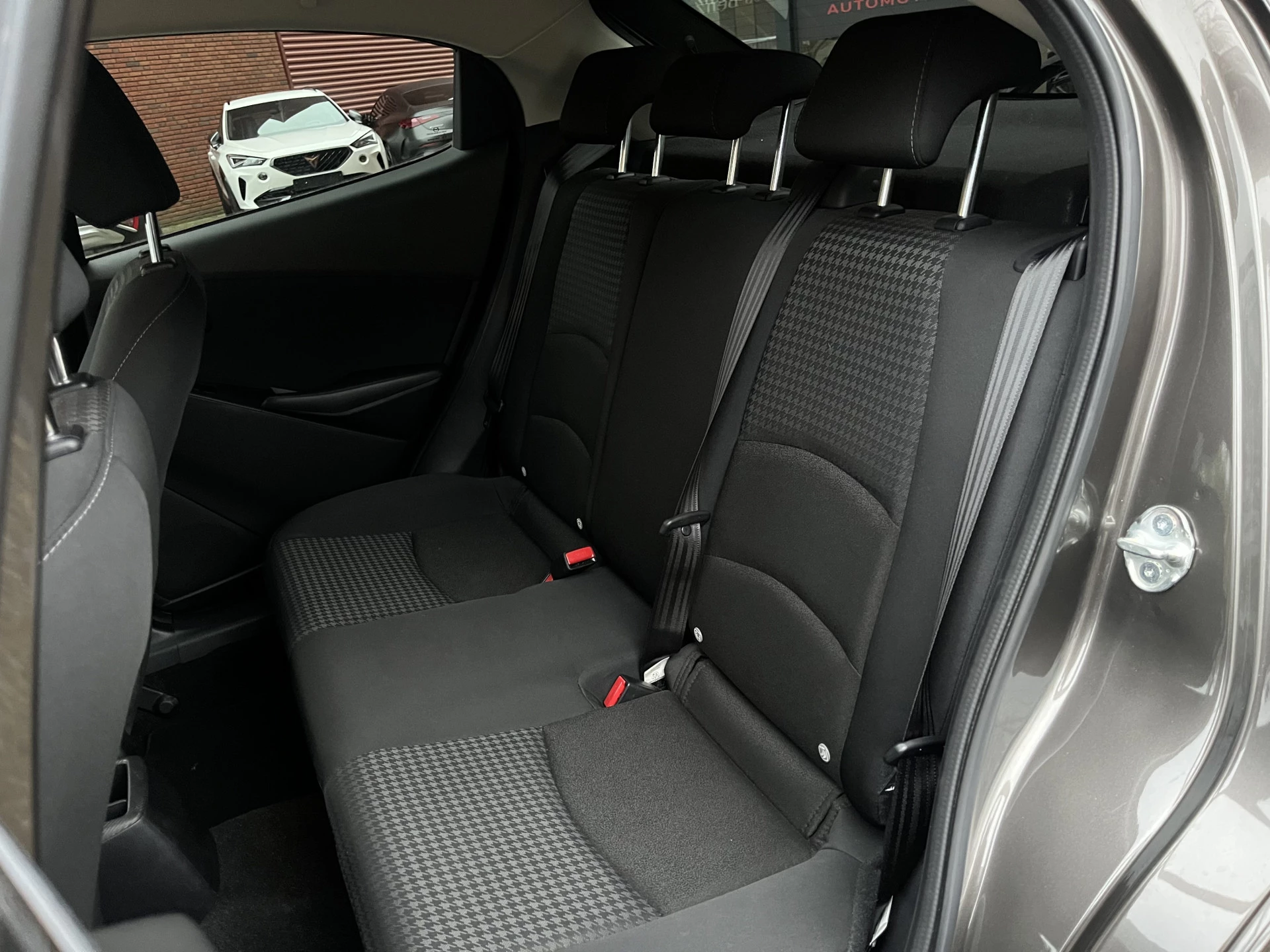 Hoofdafbeelding Mazda 2