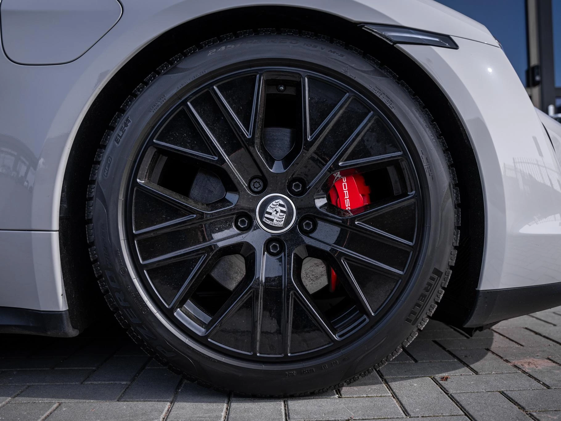 Hoofdafbeelding Porsche Taycan