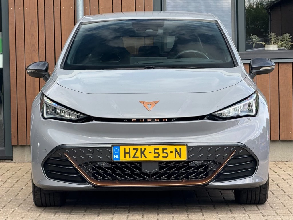 Hoofdafbeelding CUPRA Born