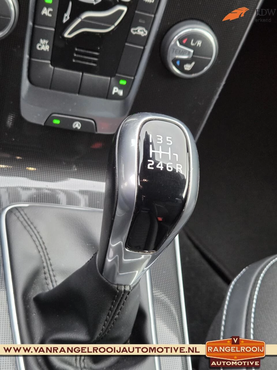 Hoofdafbeelding Volvo V40