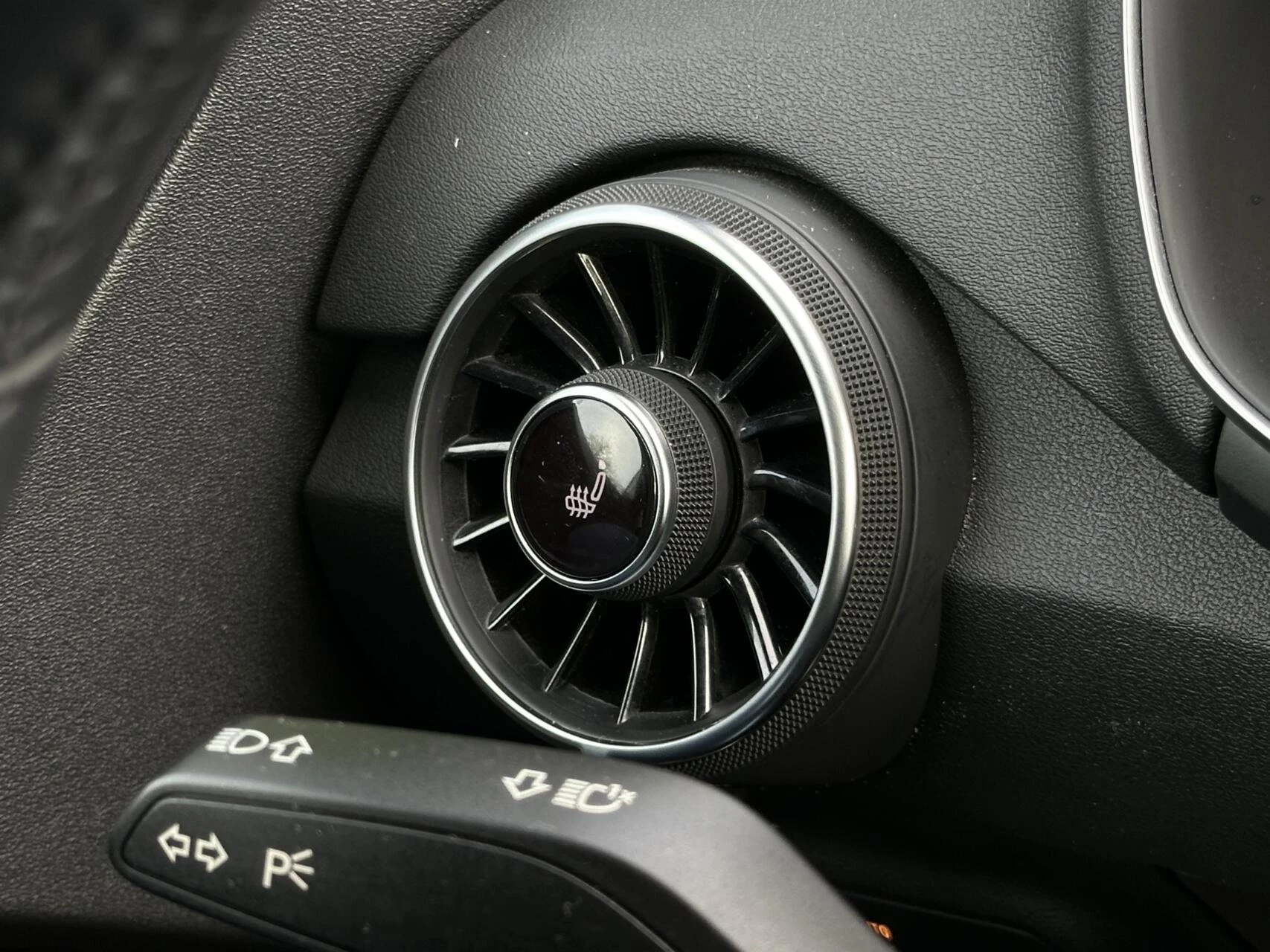 Hoofdafbeelding Audi TT