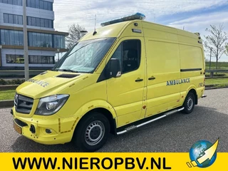 Hoofdafbeelding Mercedes-Benz Sprinter Mercedes-Benz Sprinter 319CDI L2H2 AMBULANCE Automaat Airco Cruisecontrol 9X OP VOORRAAD MARGE