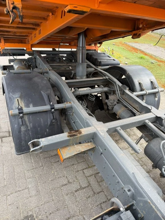 Hoofdafbeelding Mercedes-Benz 815 D Kipper