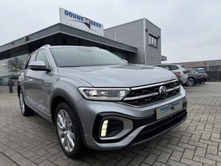 Volkswagen T-Roc 1.5 TSI R-Line Camera | IQ. Light | Elekt. Klep | Stoelverw.