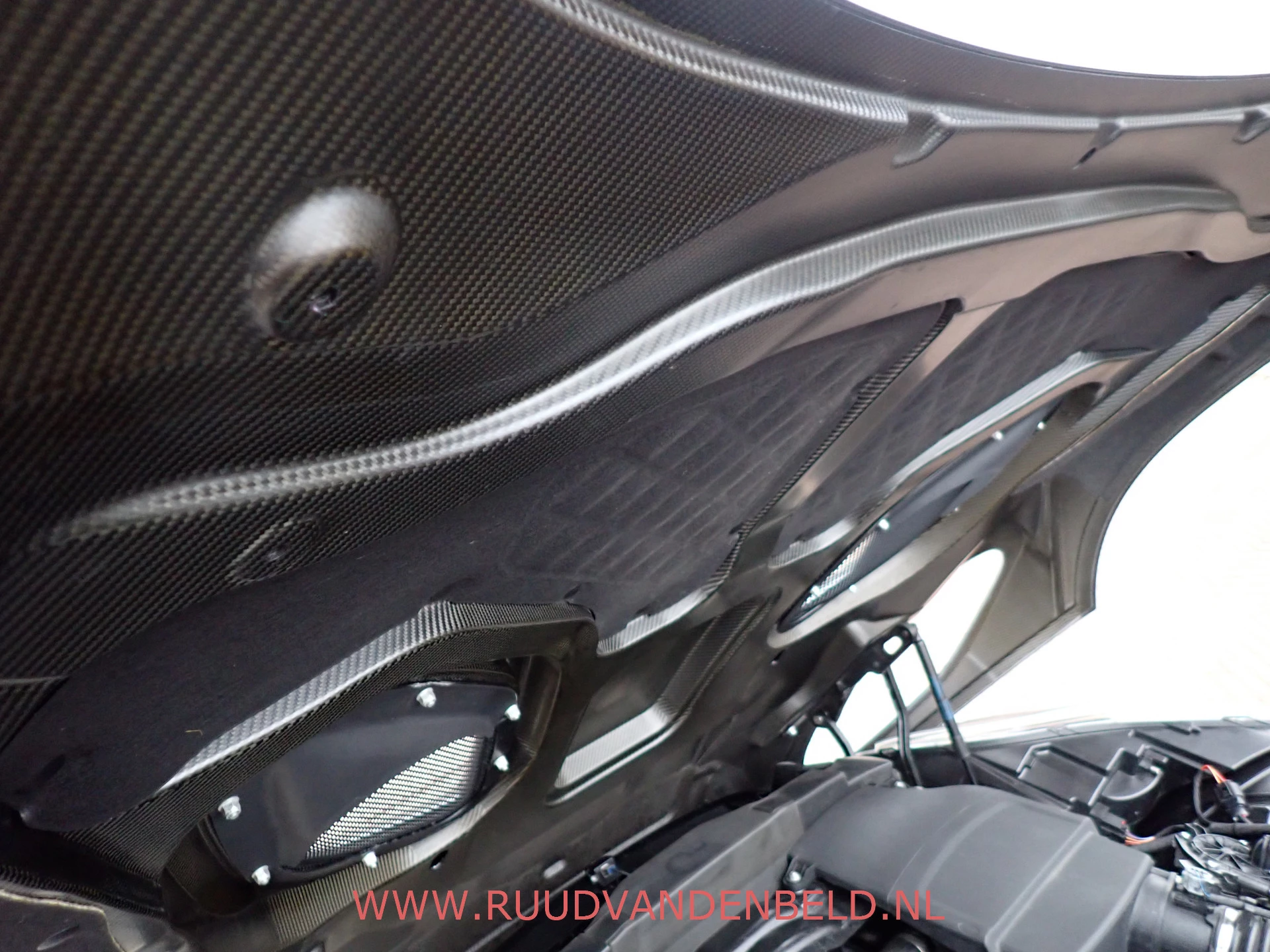 Hoofdafbeelding Aston Martin DBS