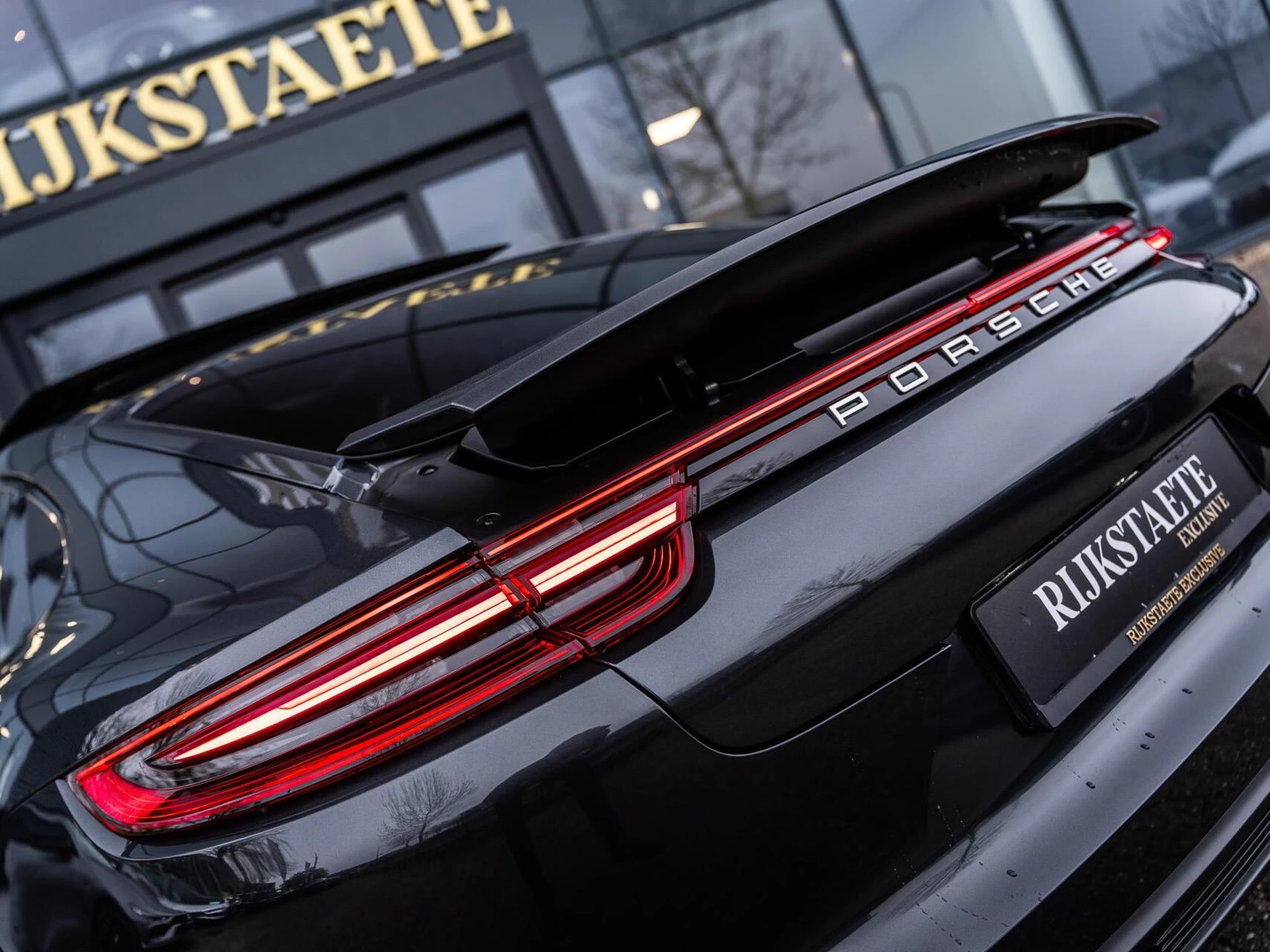 Hoofdafbeelding Porsche Panamera