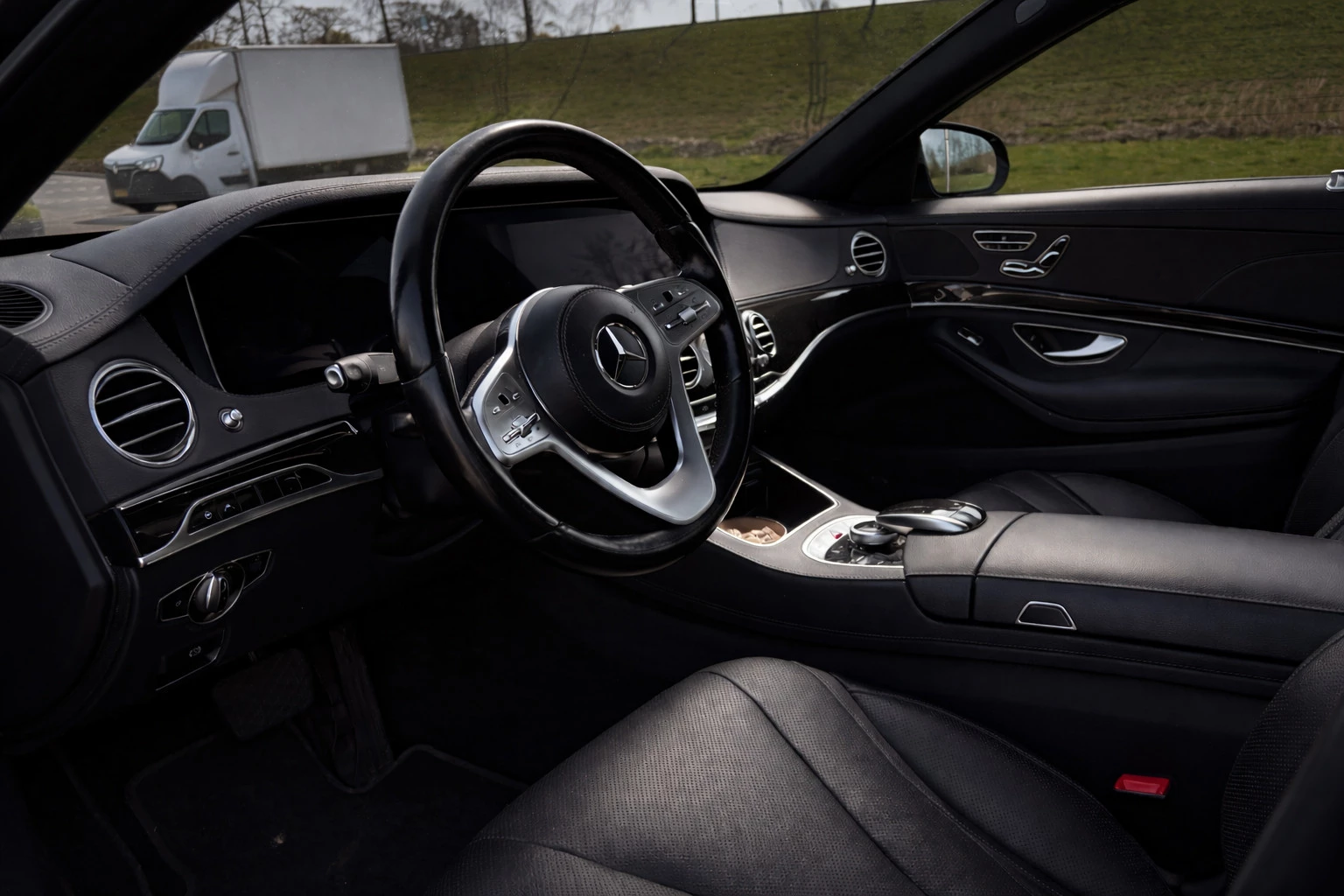 Hoofdafbeelding Mercedes-Benz S-Klasse