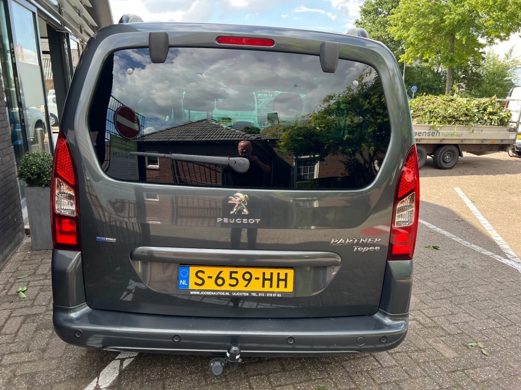 Hoofdafbeelding Peugeot Partner
