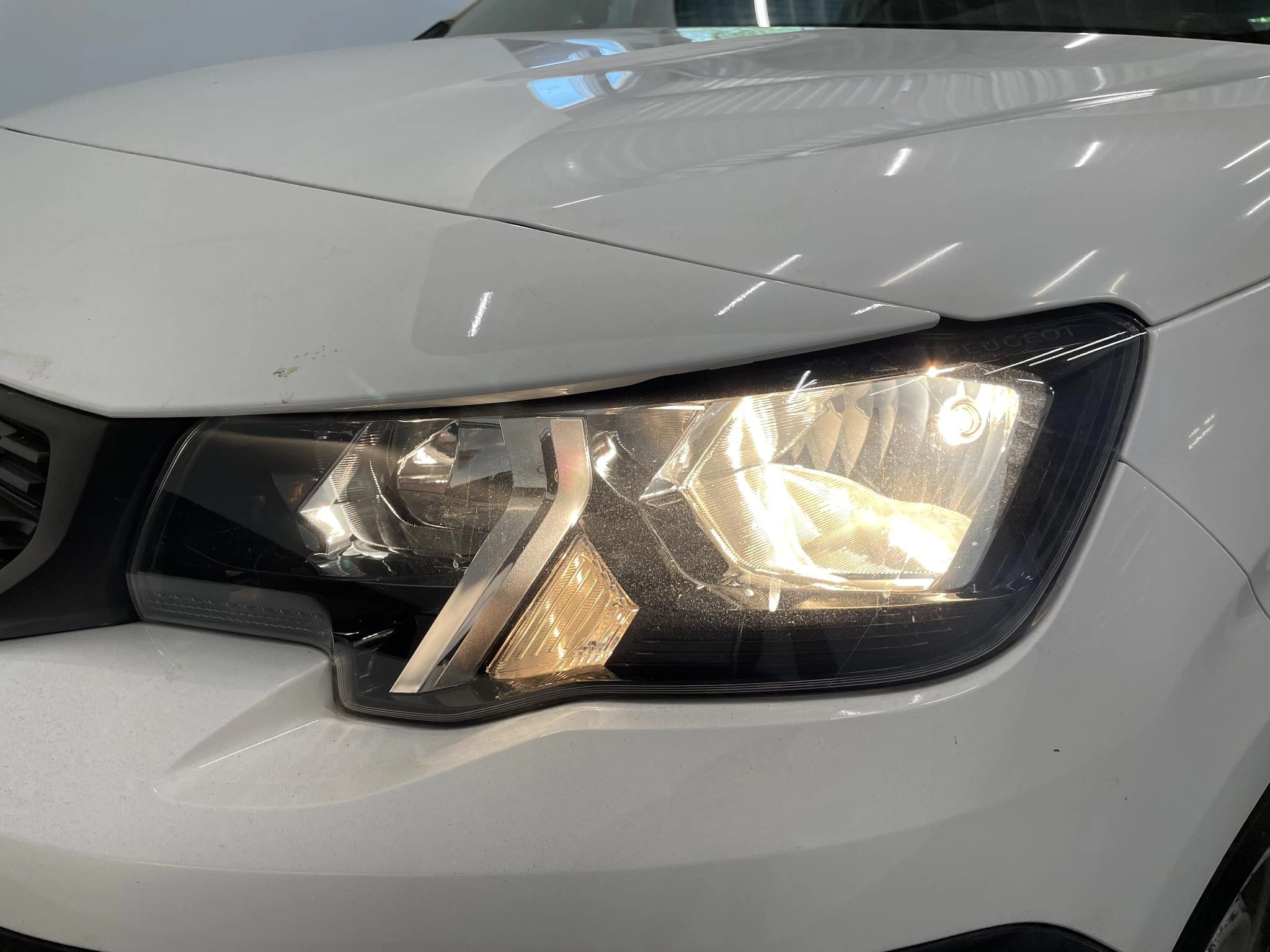 Hoofdafbeelding Peugeot Partner