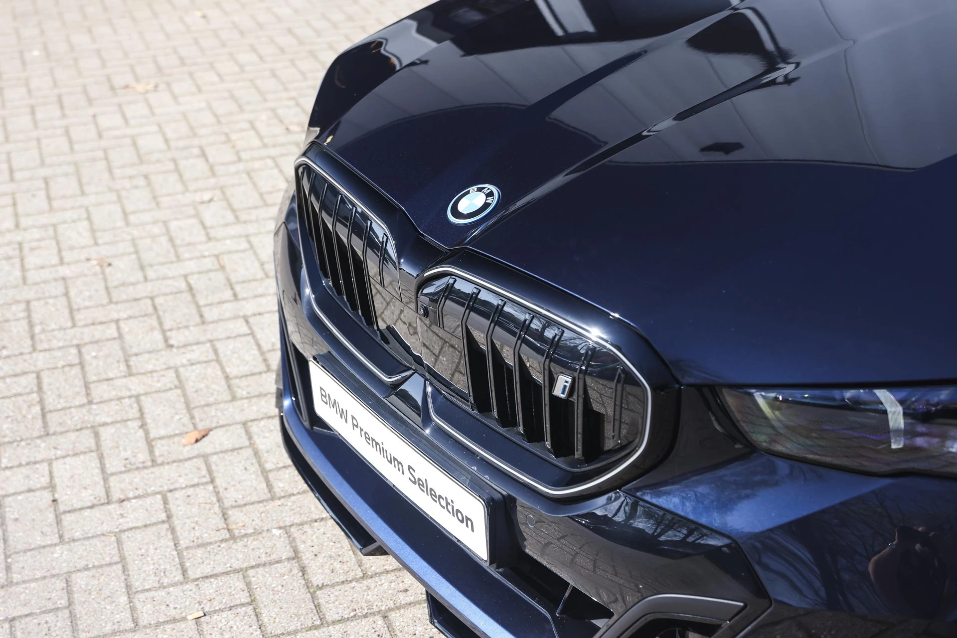 Hoofdafbeelding BMW i5