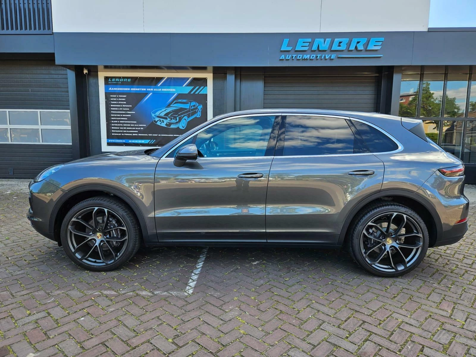 Hoofdafbeelding Porsche Cayenne