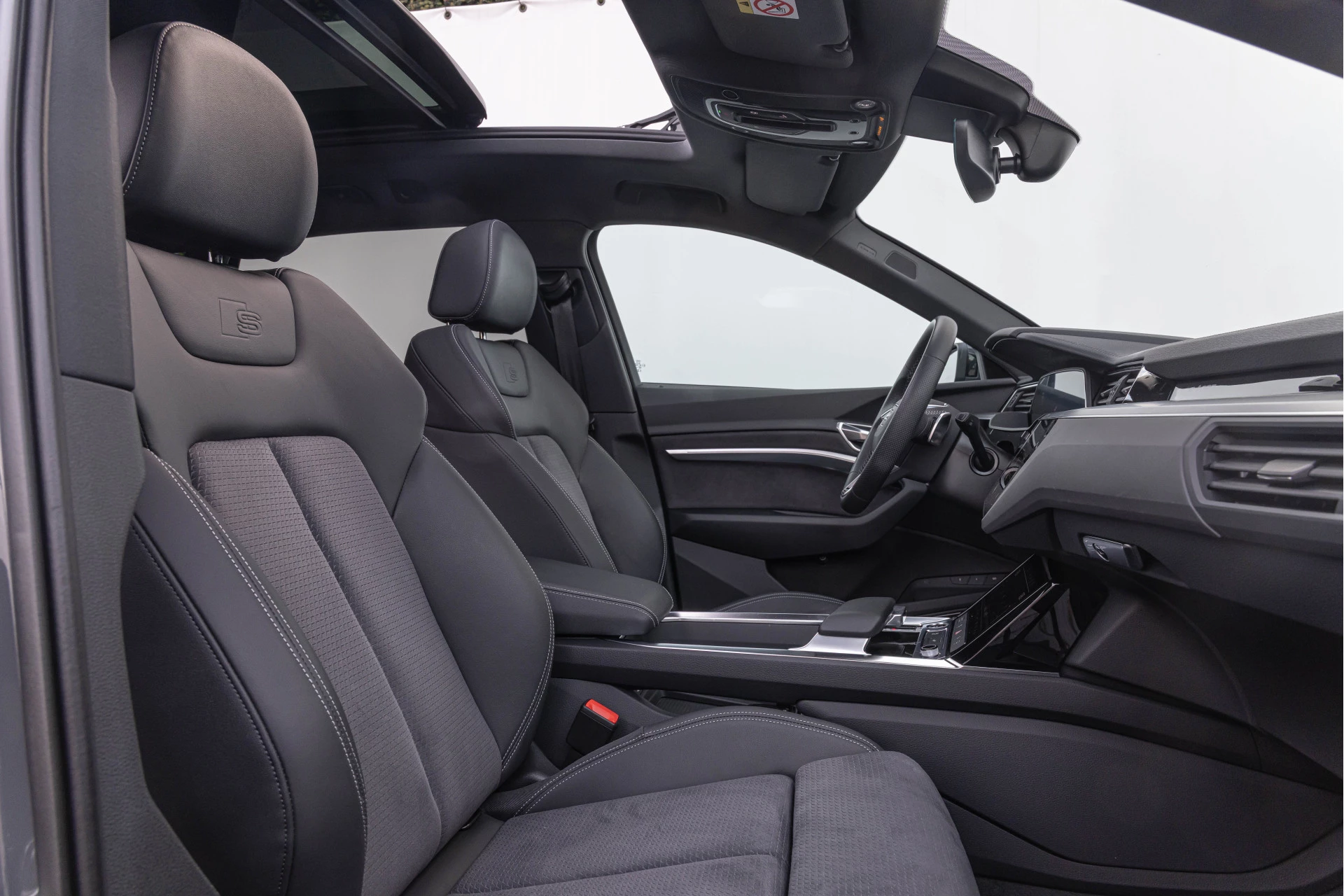 Hoofdafbeelding Audi Q8 e-tron