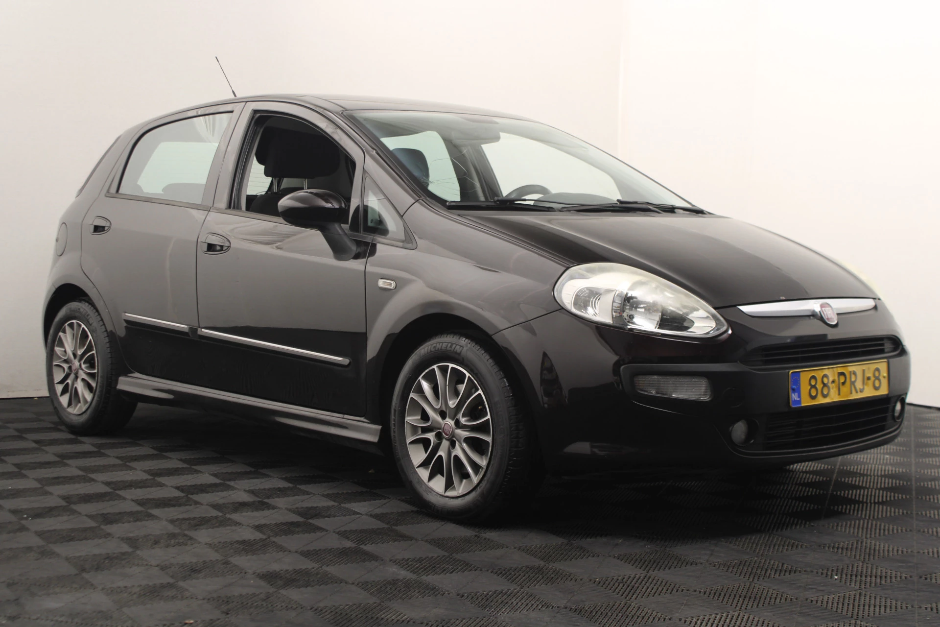Hoofdafbeelding Fiat Punto