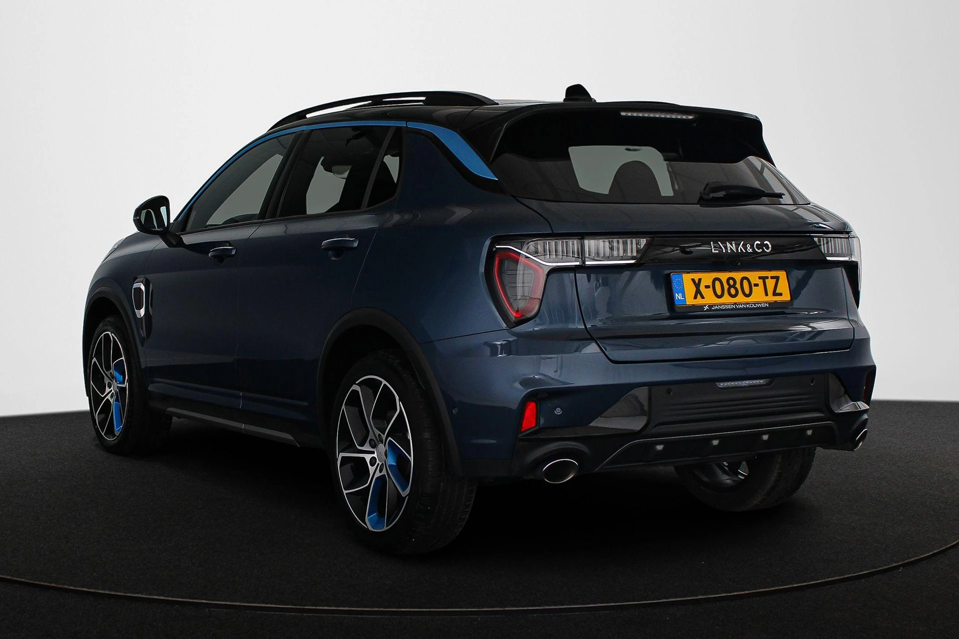 Hoofdafbeelding Lynk & Co 01