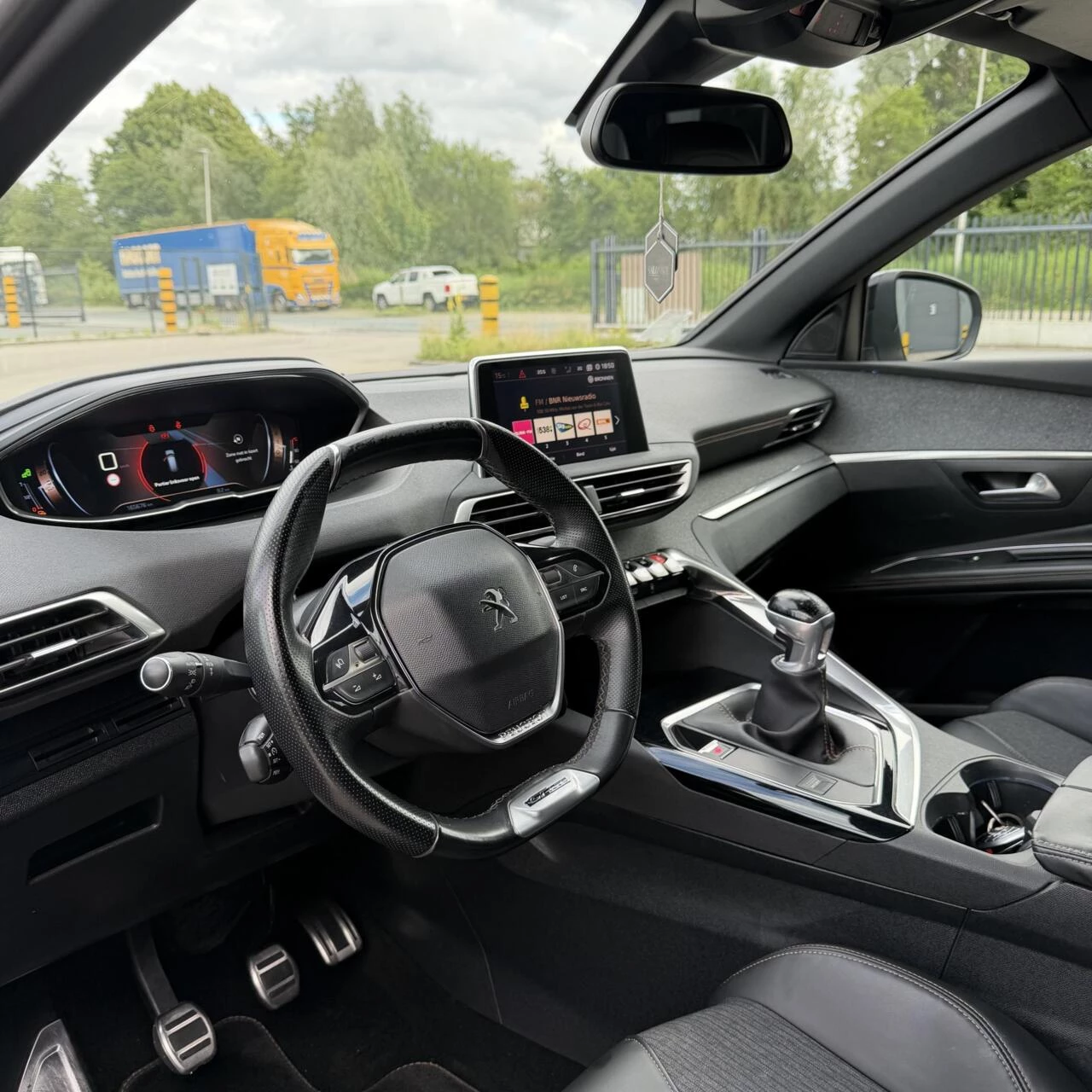 Hoofdafbeelding Peugeot 5008