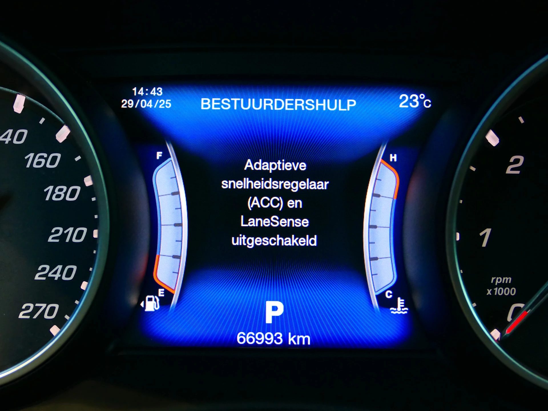 Hoofdafbeelding Maserati Levante
