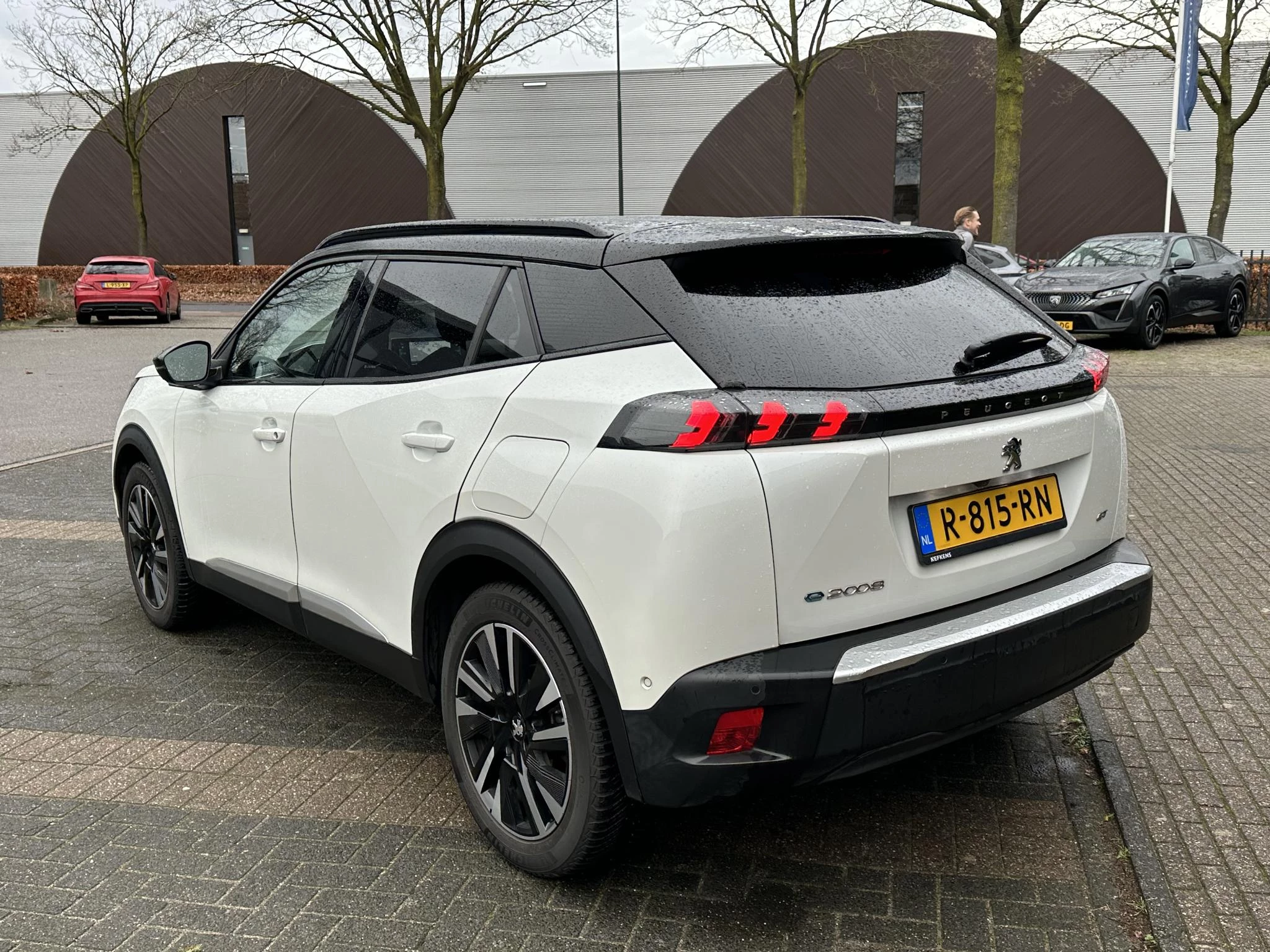 Hoofdafbeelding Peugeot e-2008