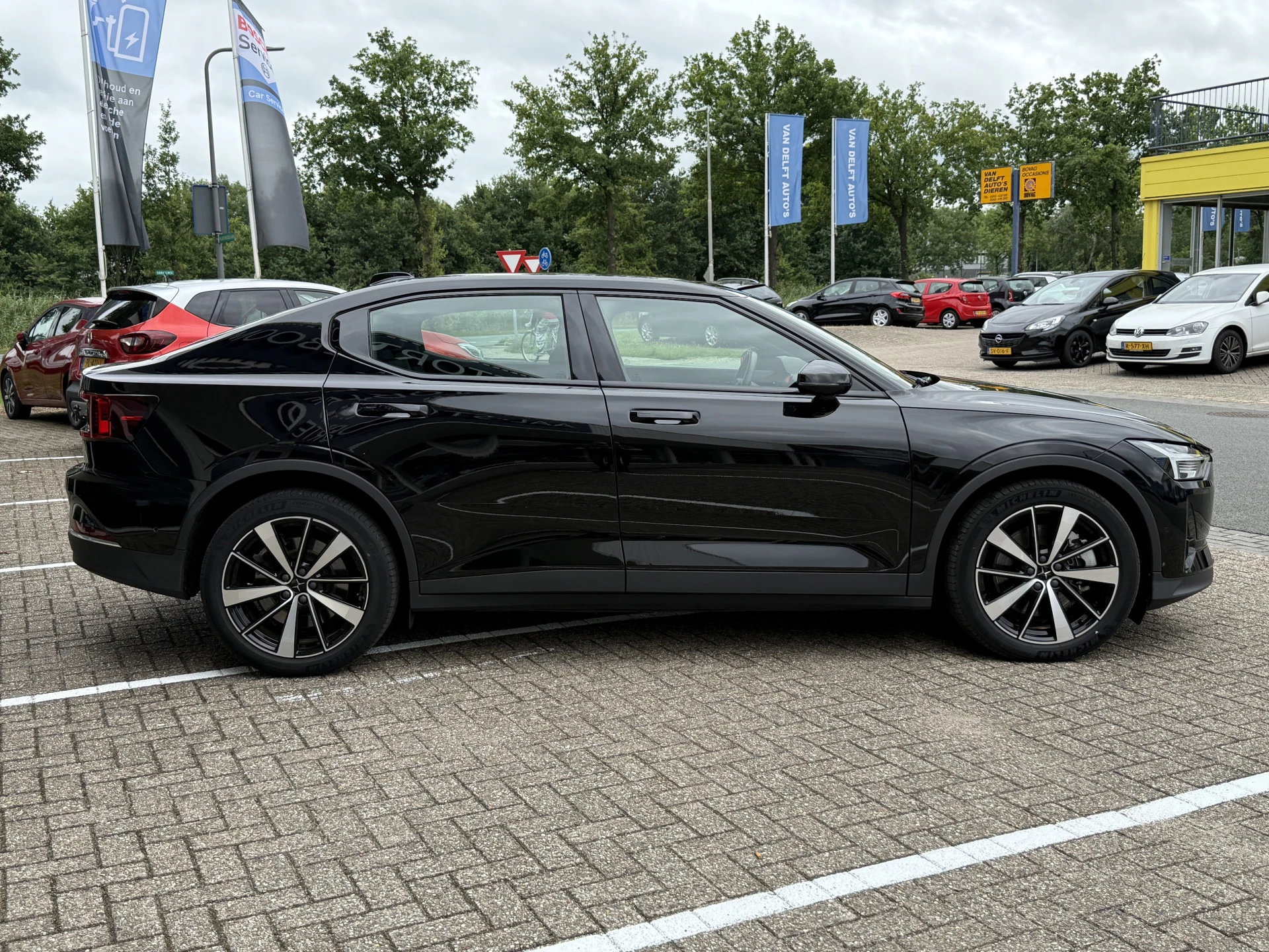 Hoofdafbeelding Polestar 2