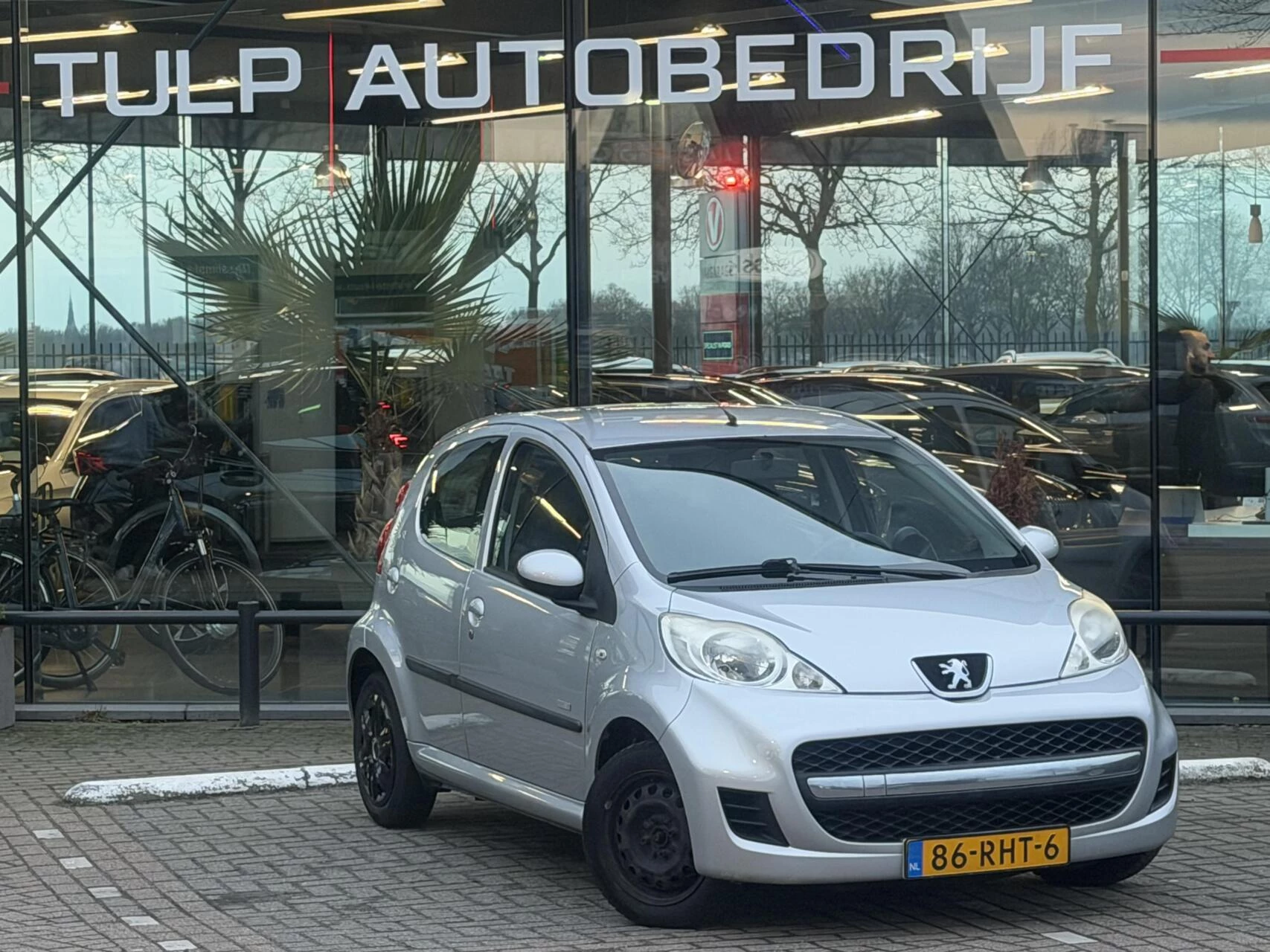 Hoofdafbeelding Peugeot 107
