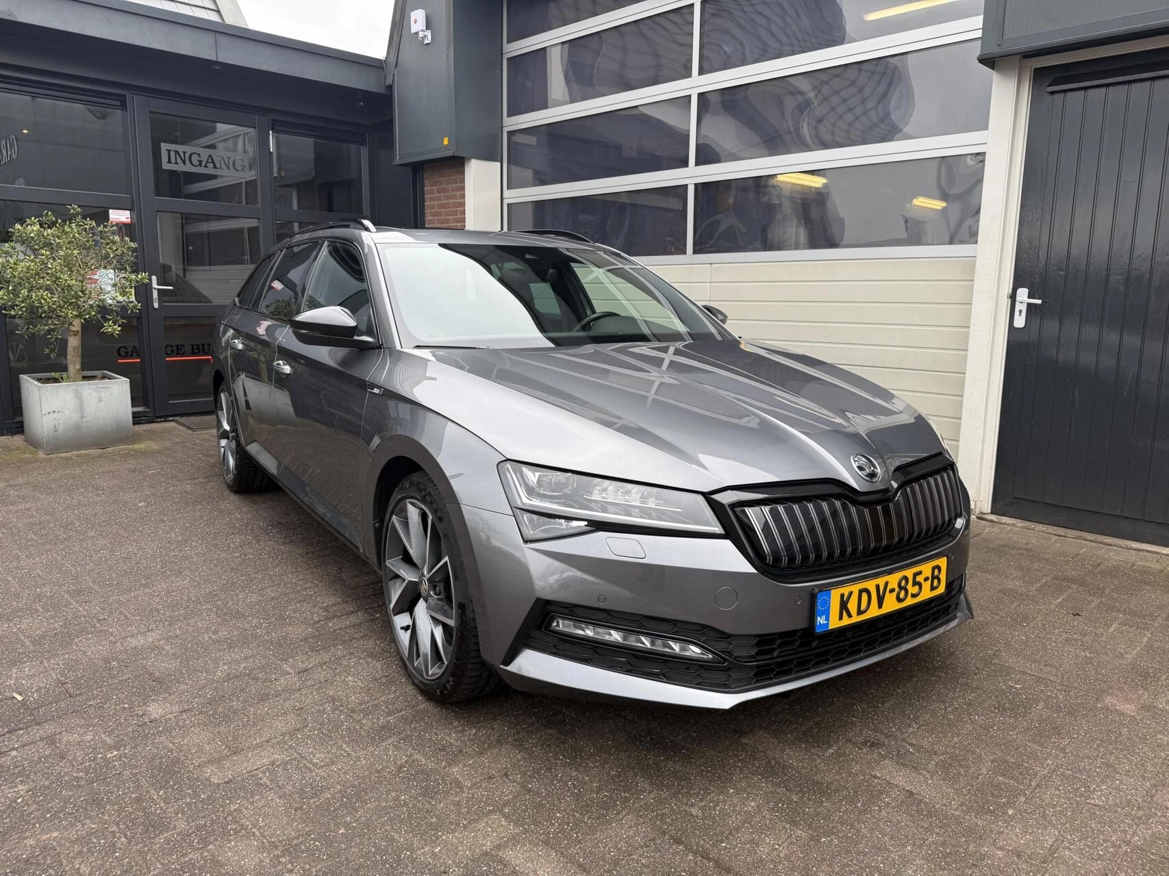 Hoofdafbeelding Škoda Superb