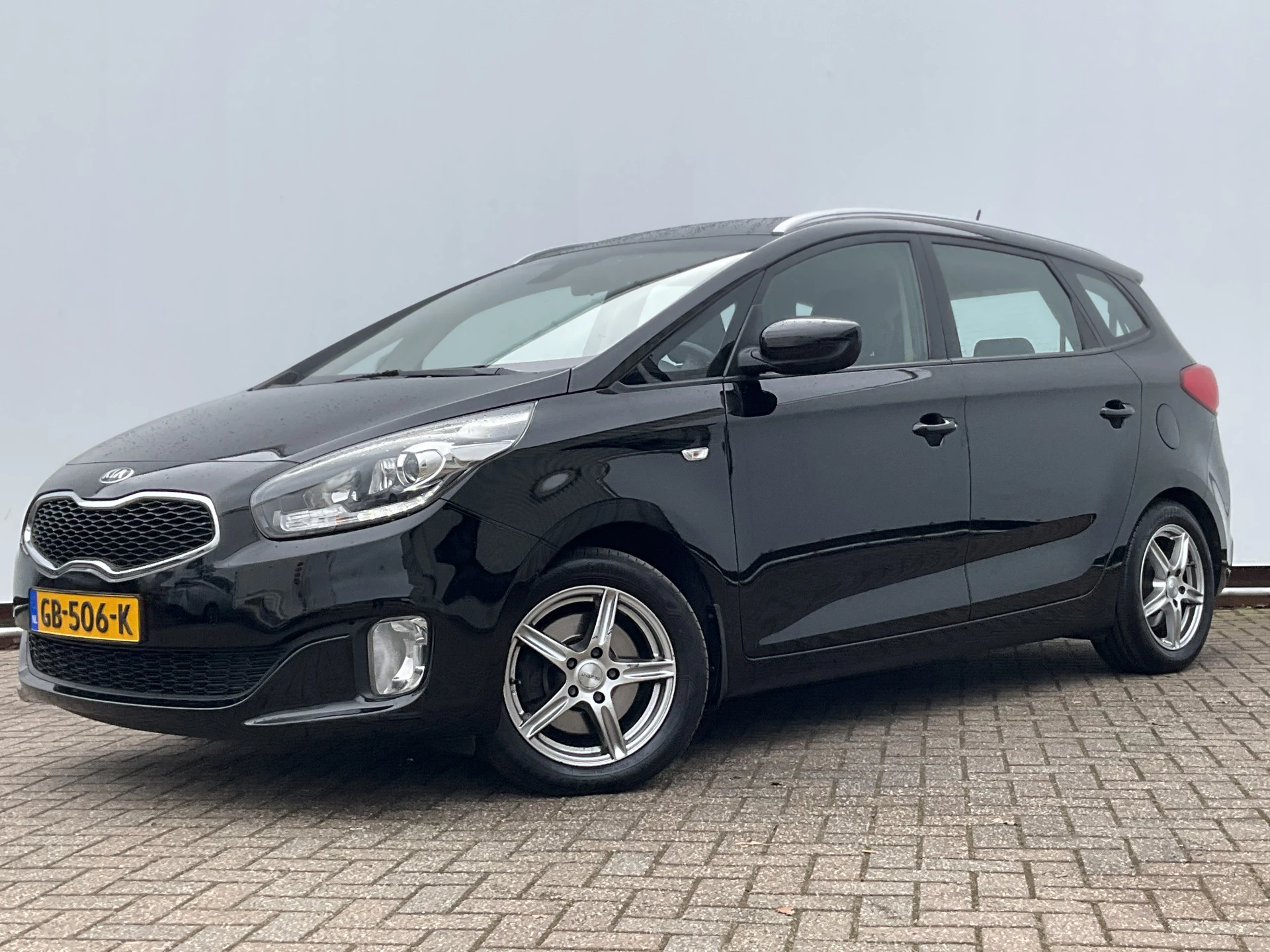 Hoofdafbeelding Kia Carens