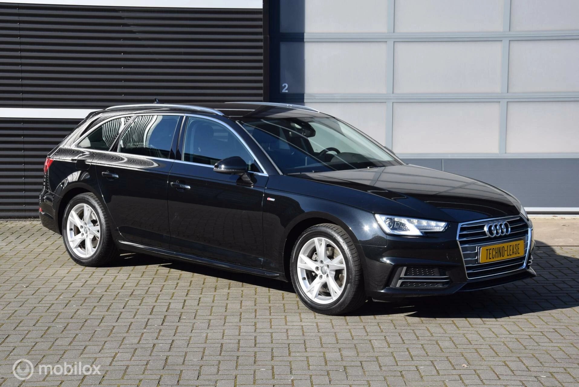 Hoofdafbeelding Audi A4