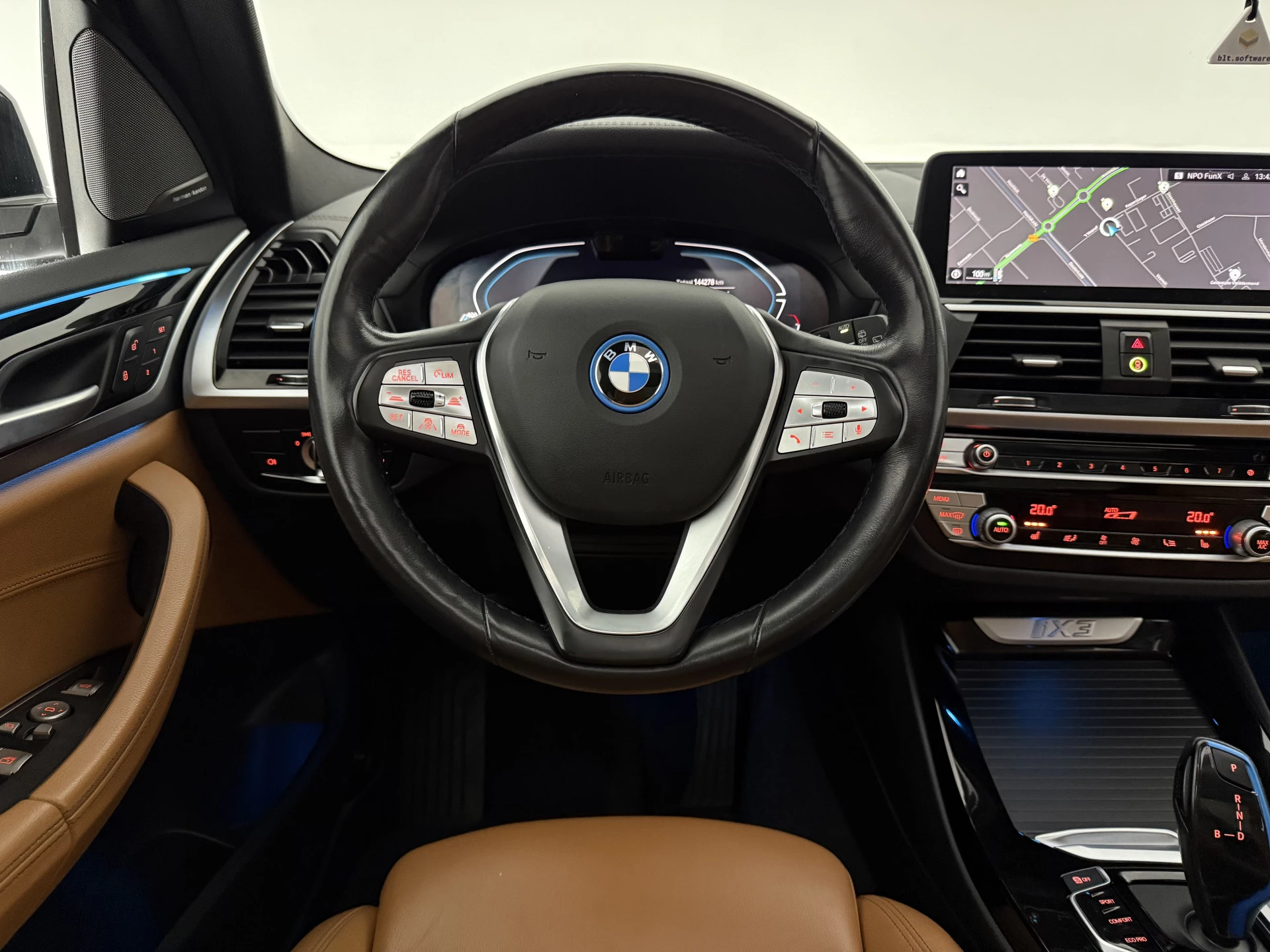 Hoofdafbeelding BMW iX3