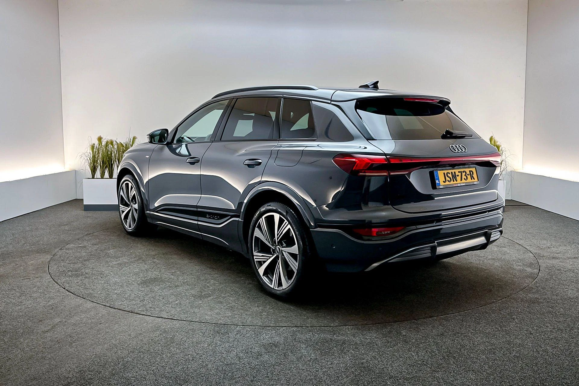 Hoofdafbeelding Audi Q6 e-tron