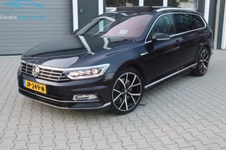 Volkswagen Passat Variant 2.0TSI 4Motion R-line HUD PANO ACC