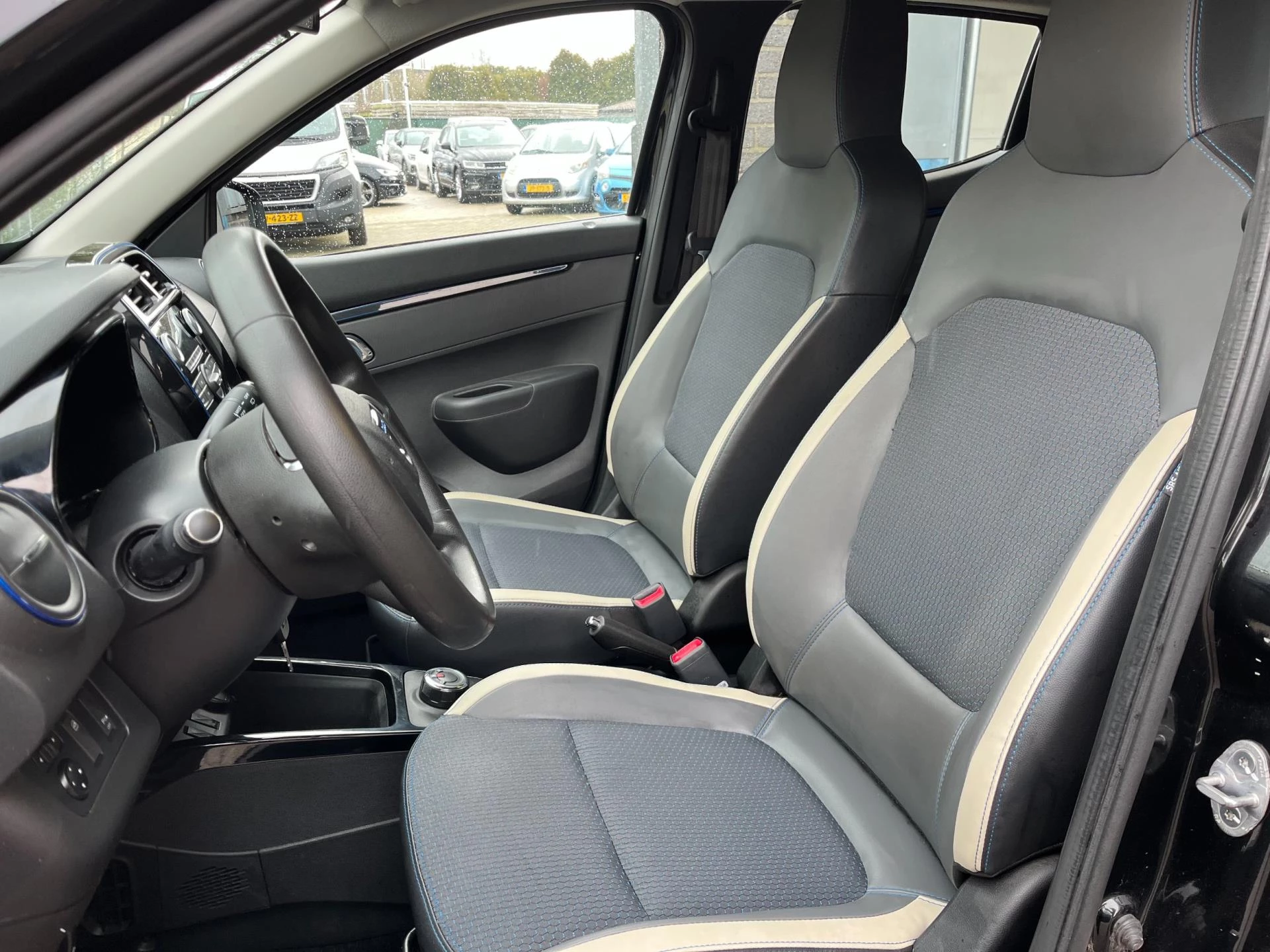 Hoofdafbeelding Dacia Spring