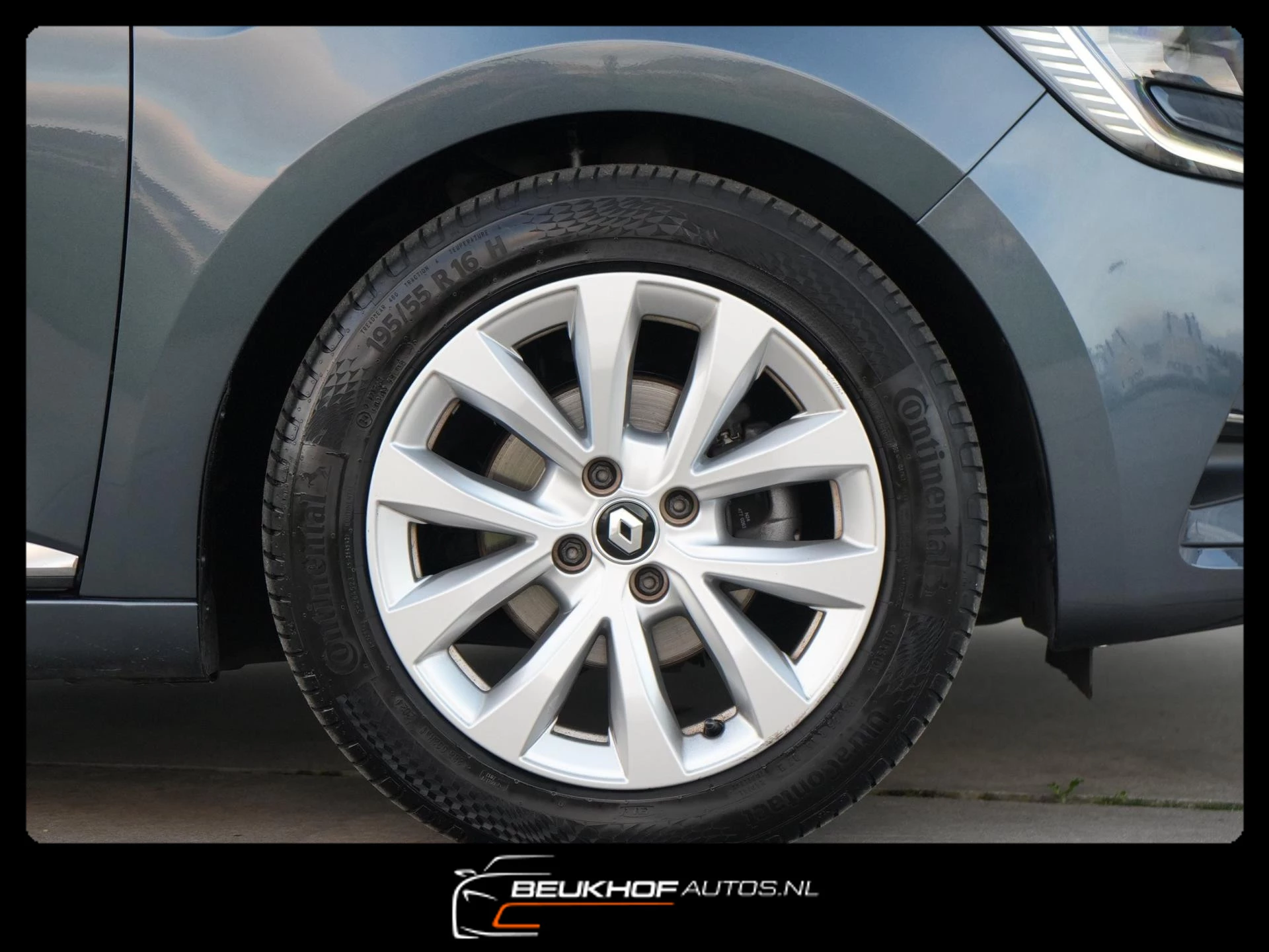 Hoofdafbeelding Renault Clio