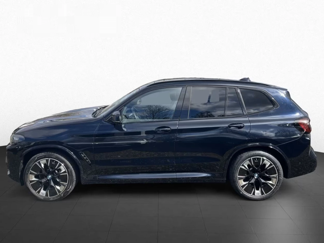 Hoofdafbeelding BMW iX3