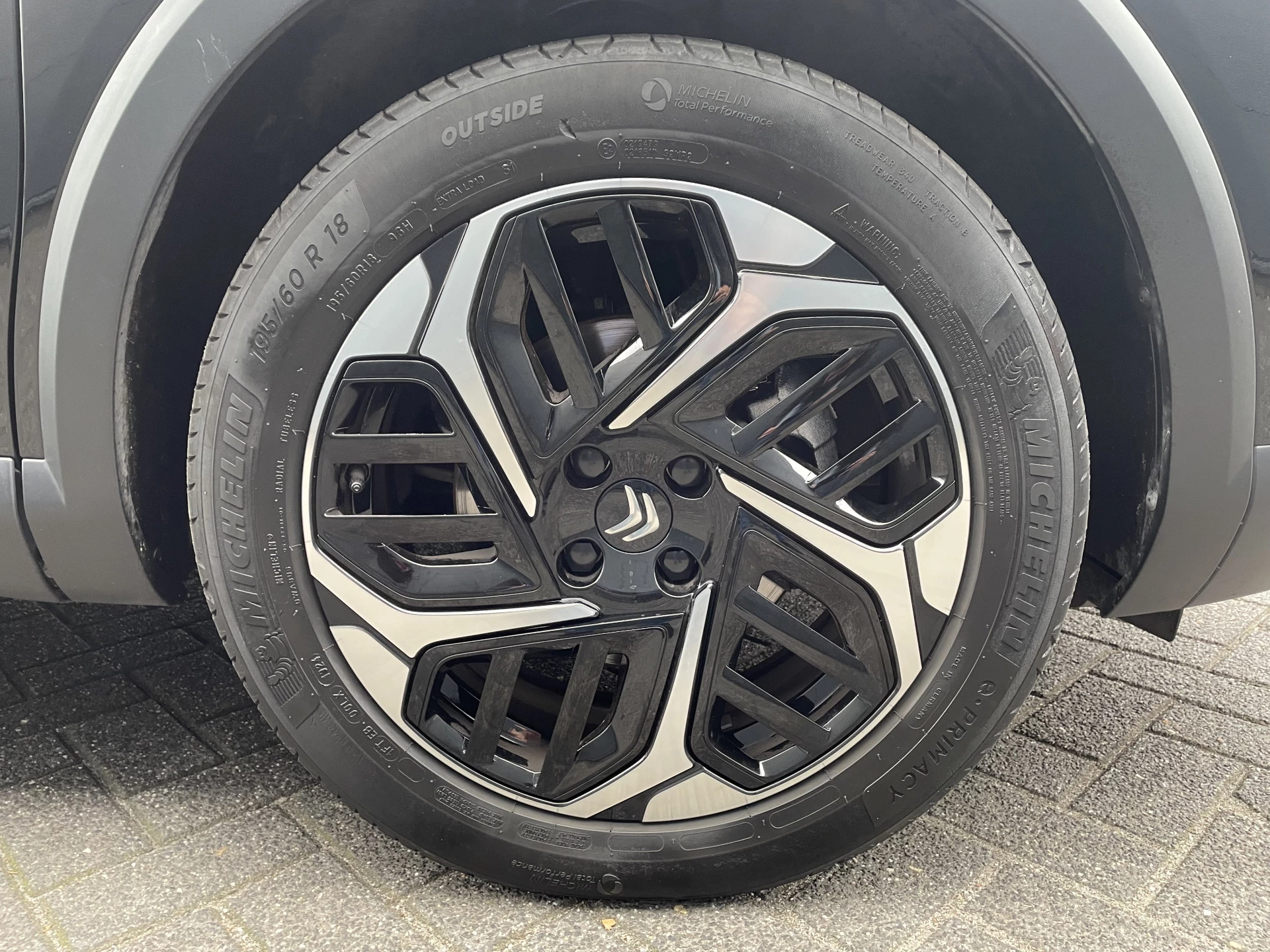 Hoofdafbeelding Citroën C4 X