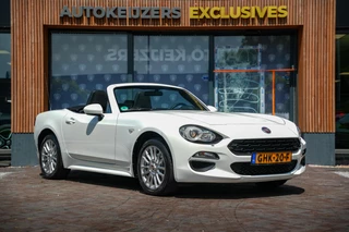 Hoofdafbeelding Fiat 124 Spider Fiat 124 Spider 1.4 MultiAir Turbo Airco Cruise Audio 16"LM