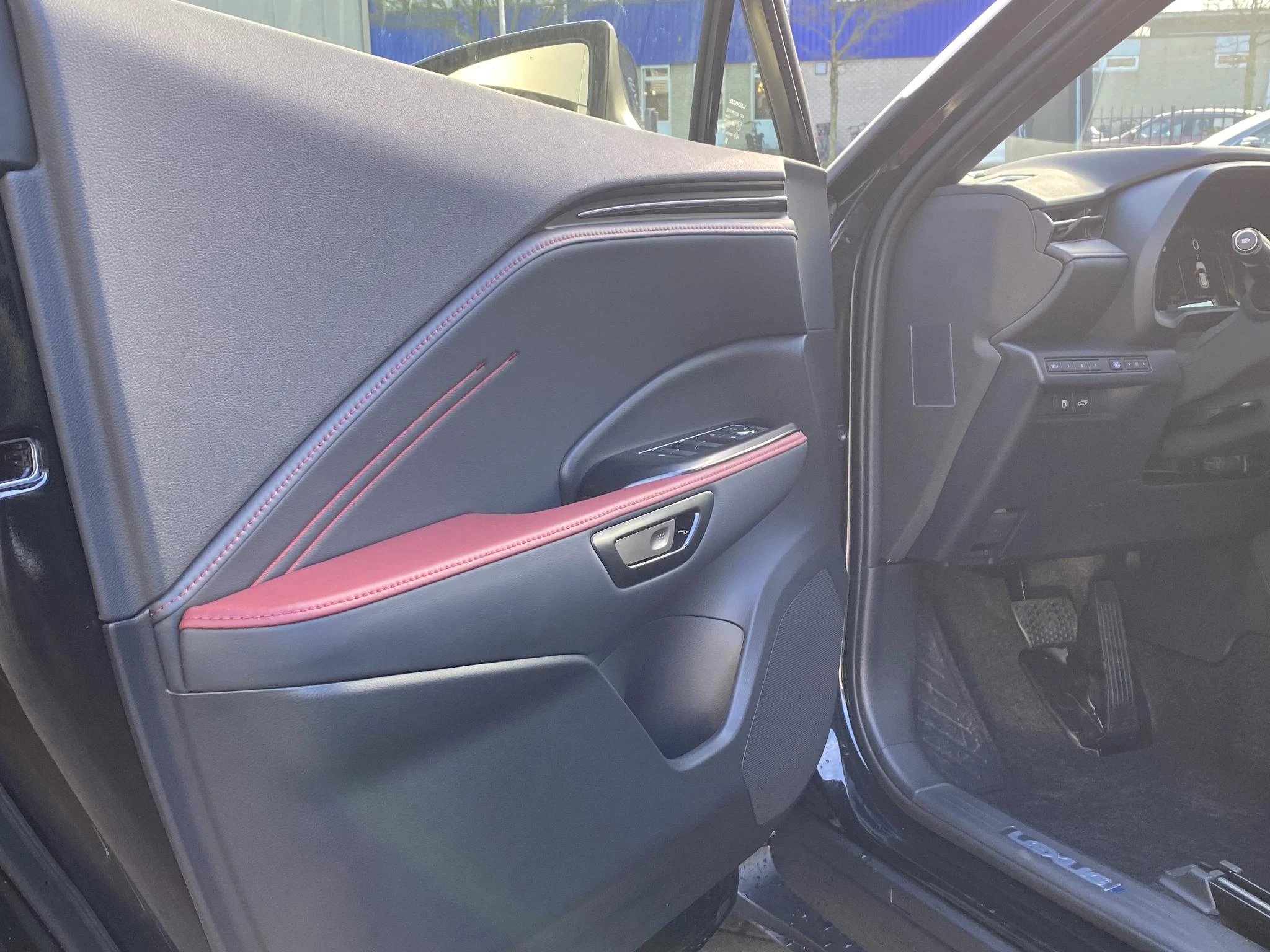 Hoofdafbeelding Lexus LBX