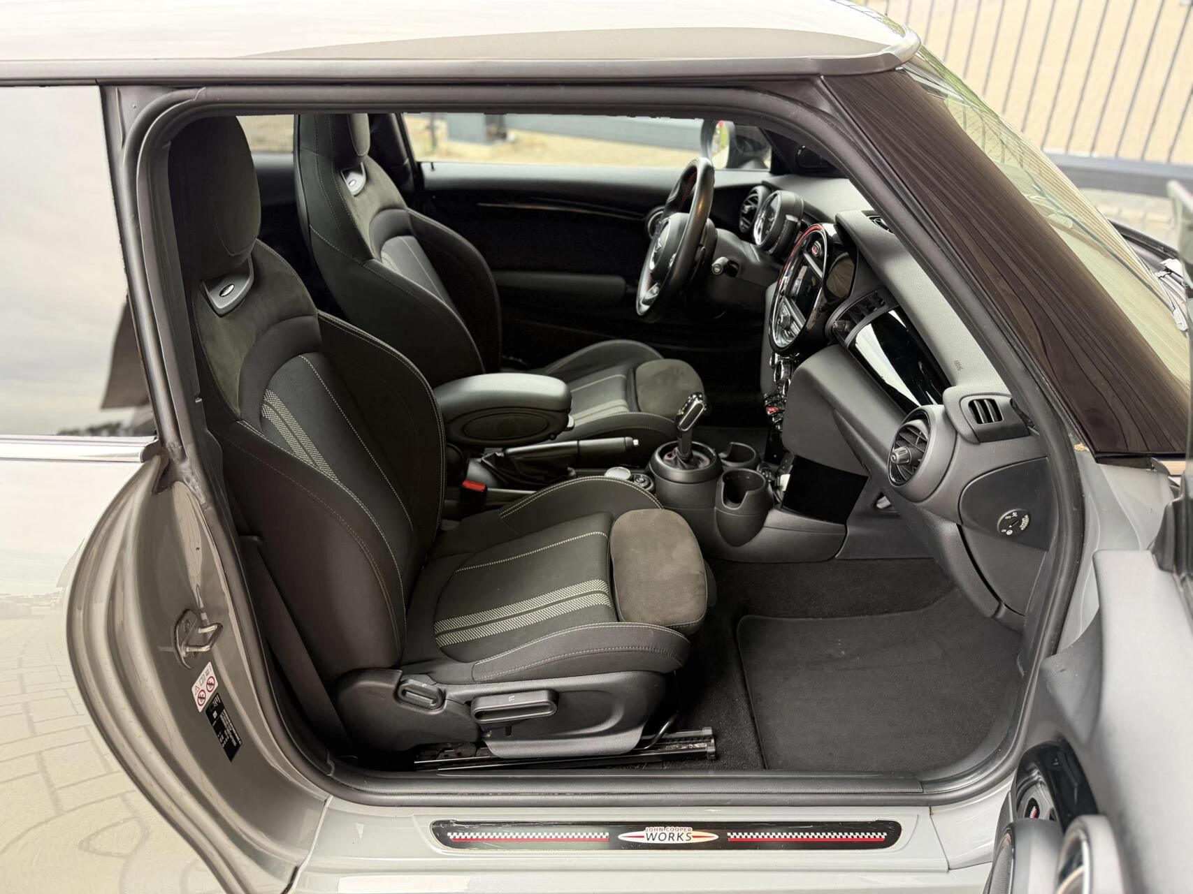 Hoofdafbeelding MINI 3-deurs