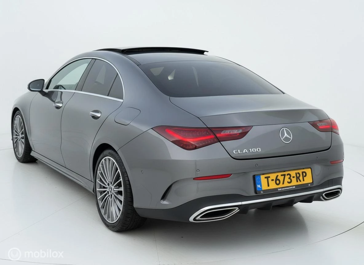 Hoofdafbeelding Mercedes-Benz CLA