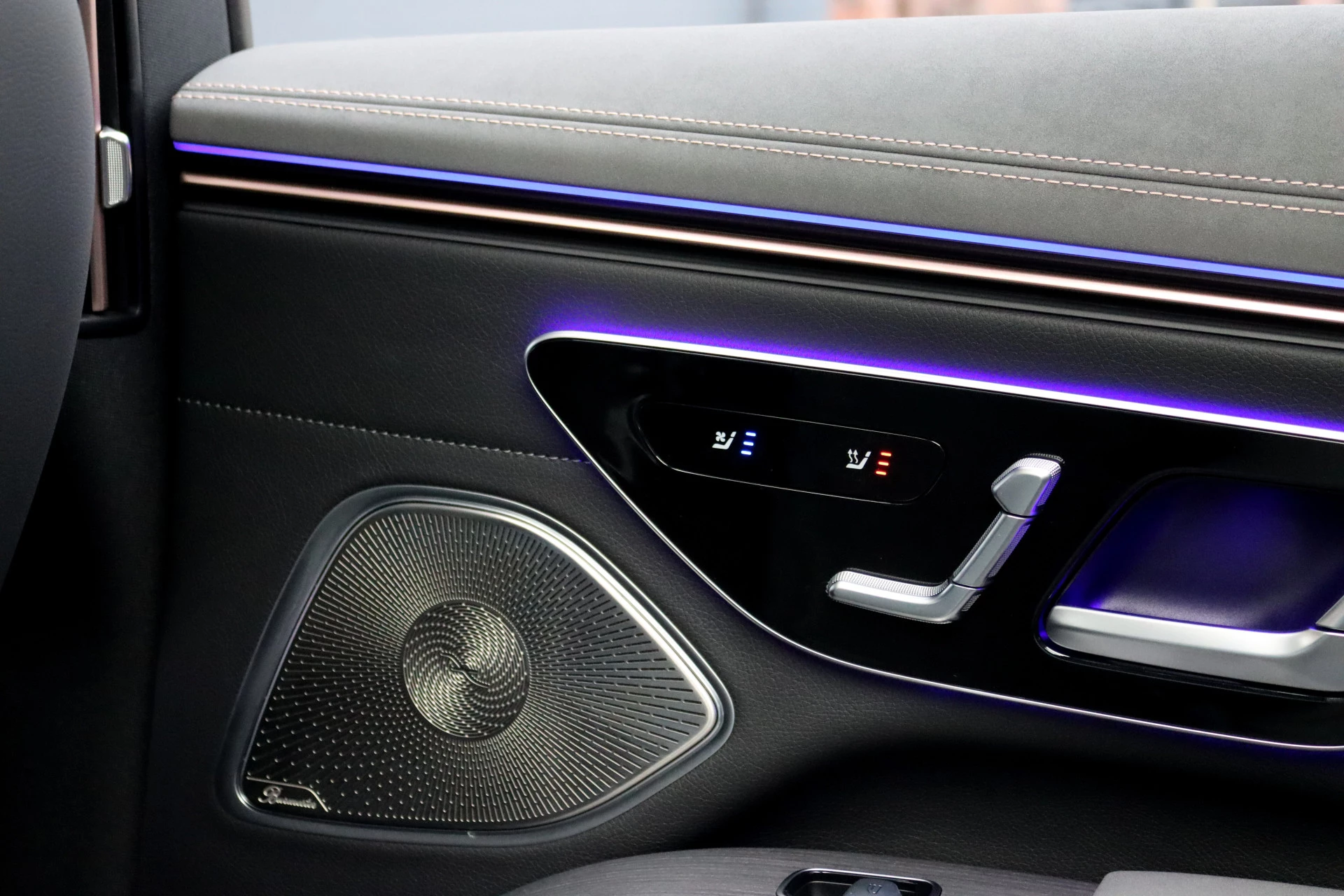 Hoofdafbeelding Mercedes-Benz EQS