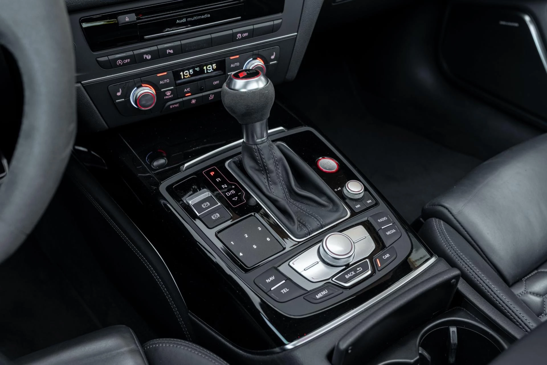 Hoofdafbeelding Audi RS6