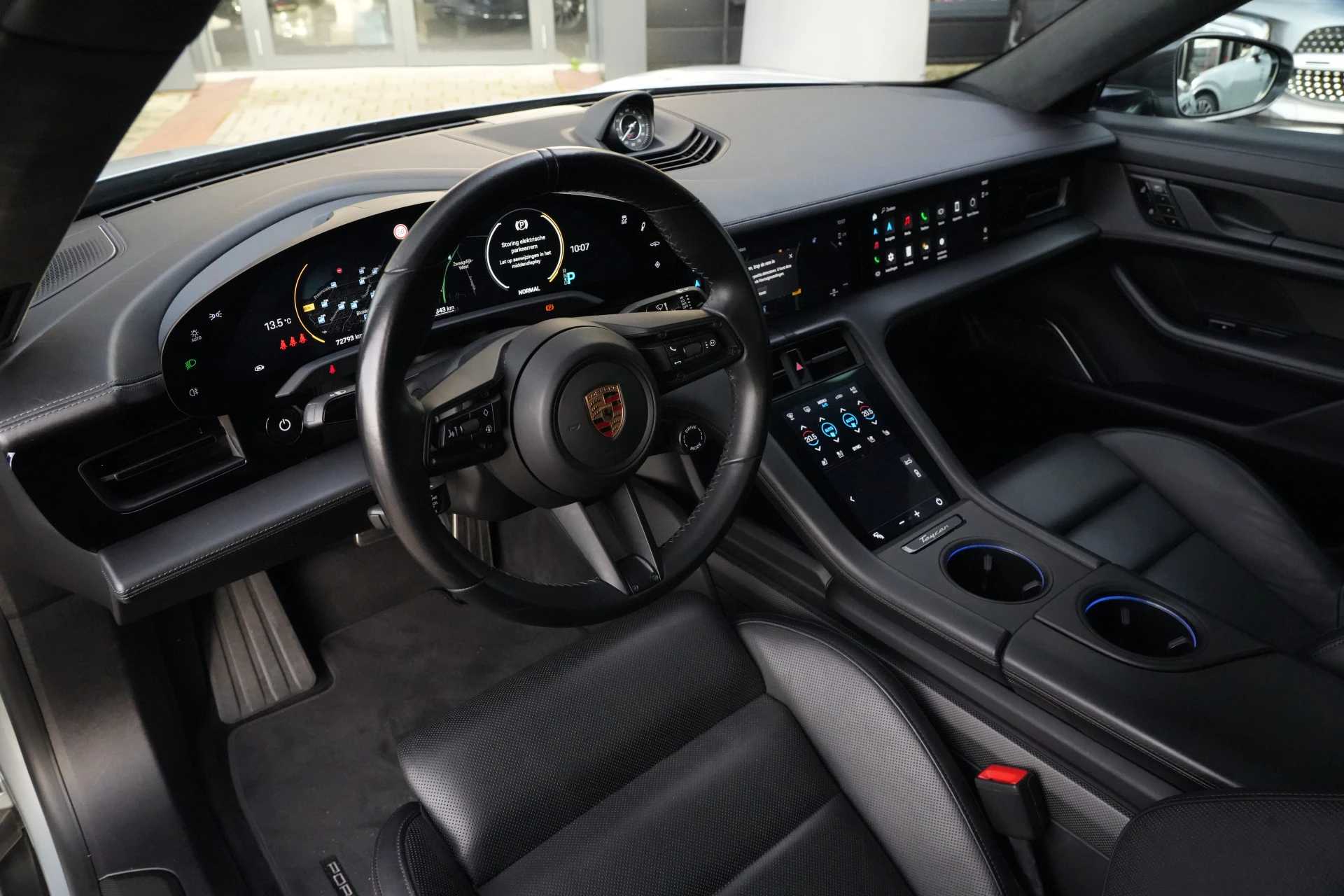 Hoofdafbeelding Porsche Taycan