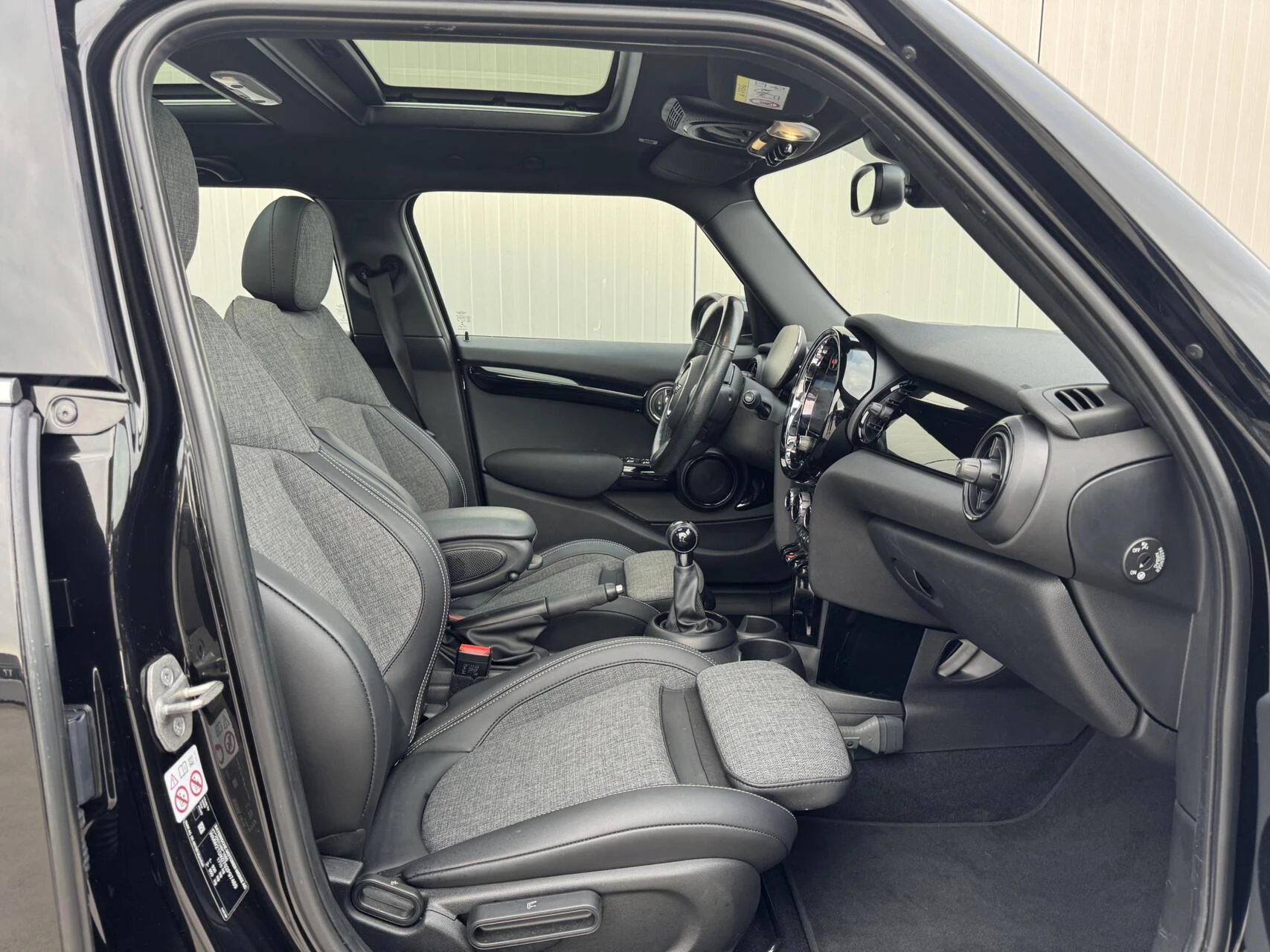 Hoofdafbeelding MINI One