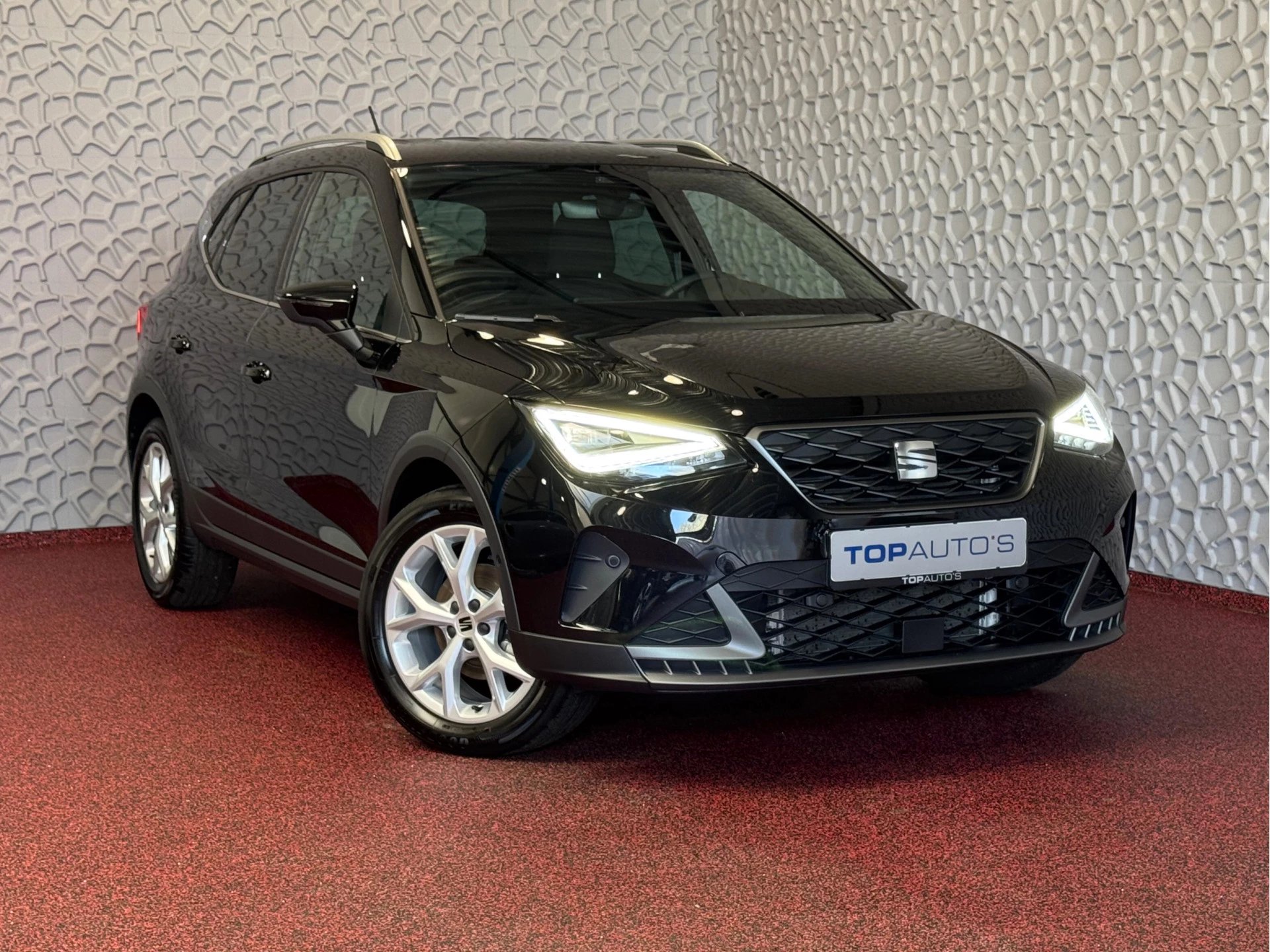 Hoofdafbeelding SEAT Arona